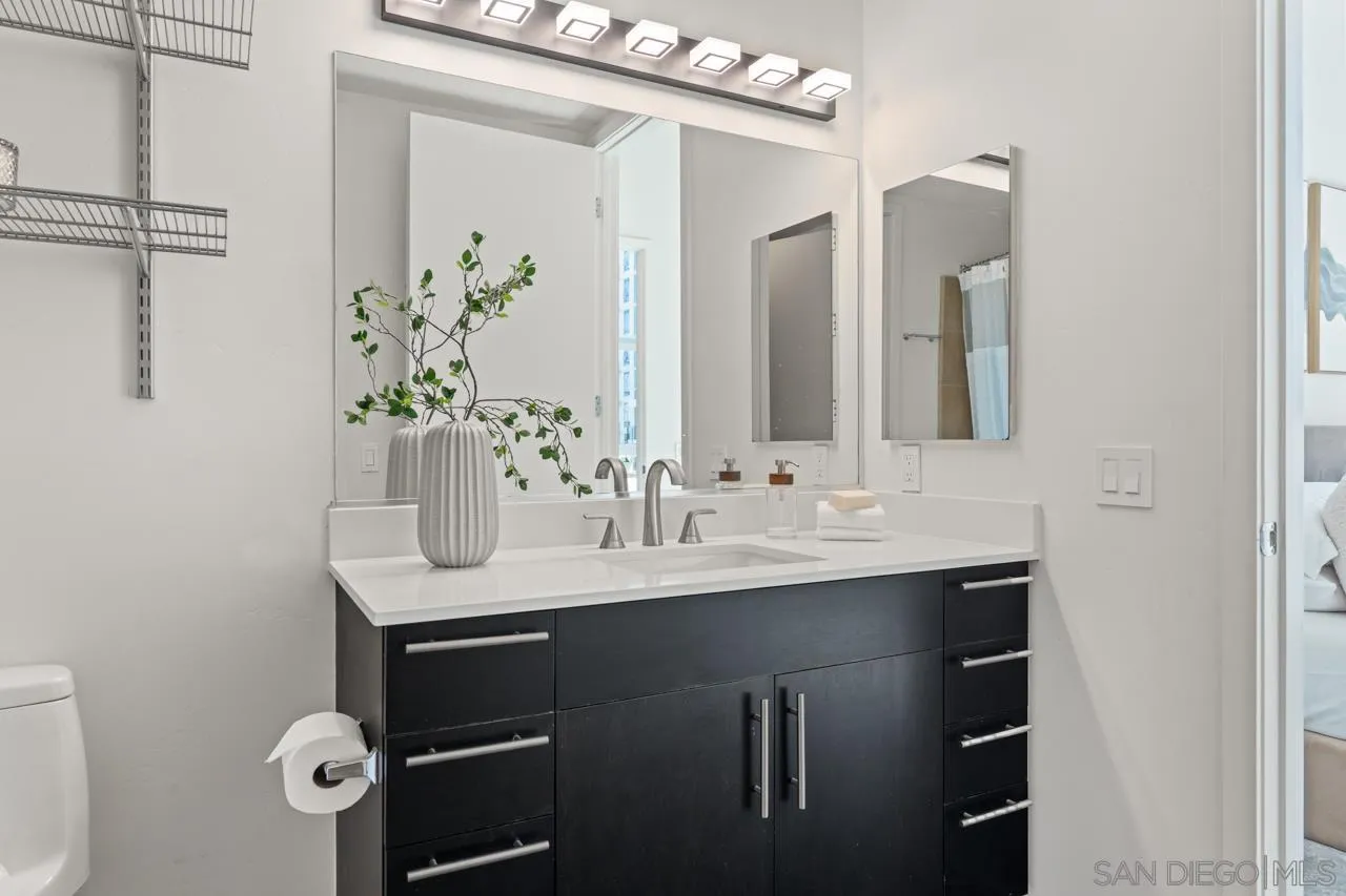 https://cdn.realtyfeed.com/cdn/127/260016348/0d34e7ba77f4b4a64ccd9d5271a30993.webp