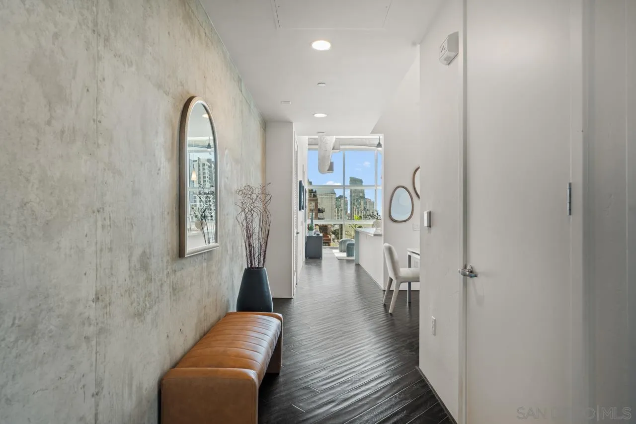 https://cdn.realtyfeed.com/cdn/127/260016348/5f7201b1fd6989289ac90dcf6c7f2a02.webp