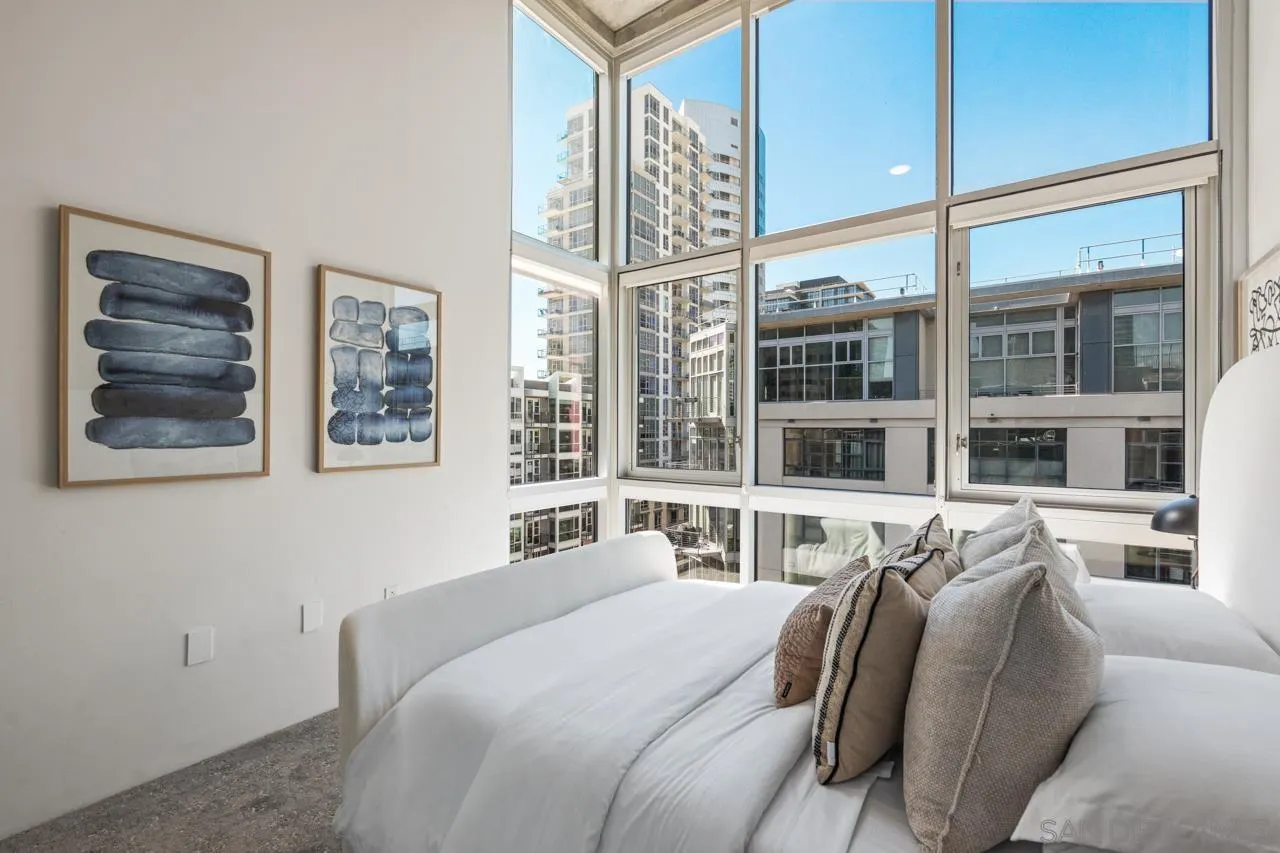 https://cdn.realtyfeed.com/cdn/127/260016348/9eb25075e9bf482ab0aba8b731a1d926.webp