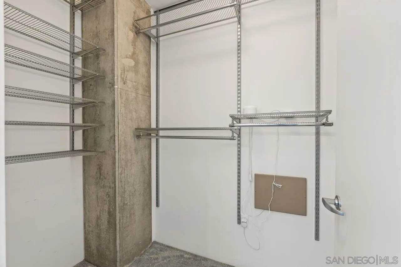 https://cdn.realtyfeed.com/cdn/127/260016348/ecca5f01bae94205706a47fa559203bd.webp