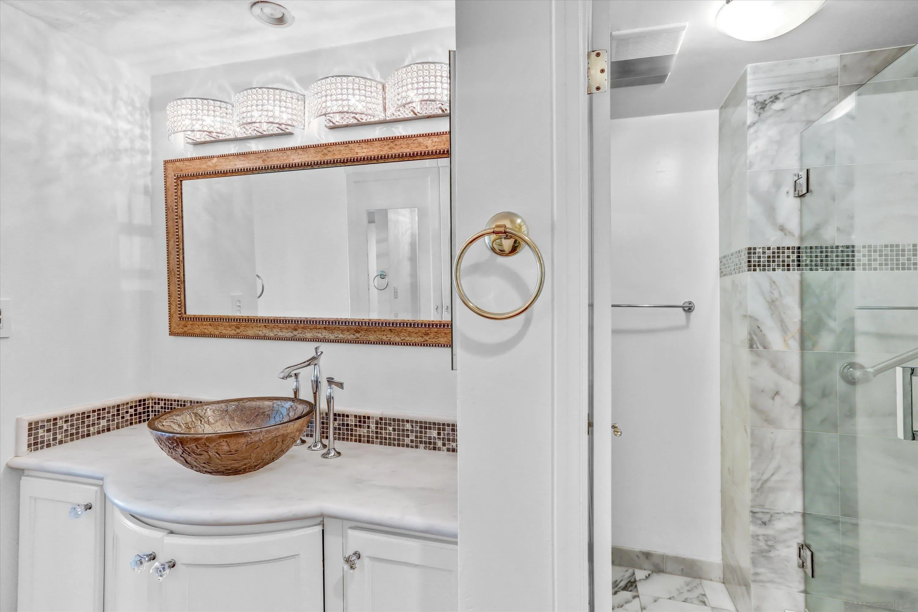 https://cdn.realtyfeed.com/cdn/127/260016370/d0d634584cf6fab591972e7ac0a0c5cd.webp