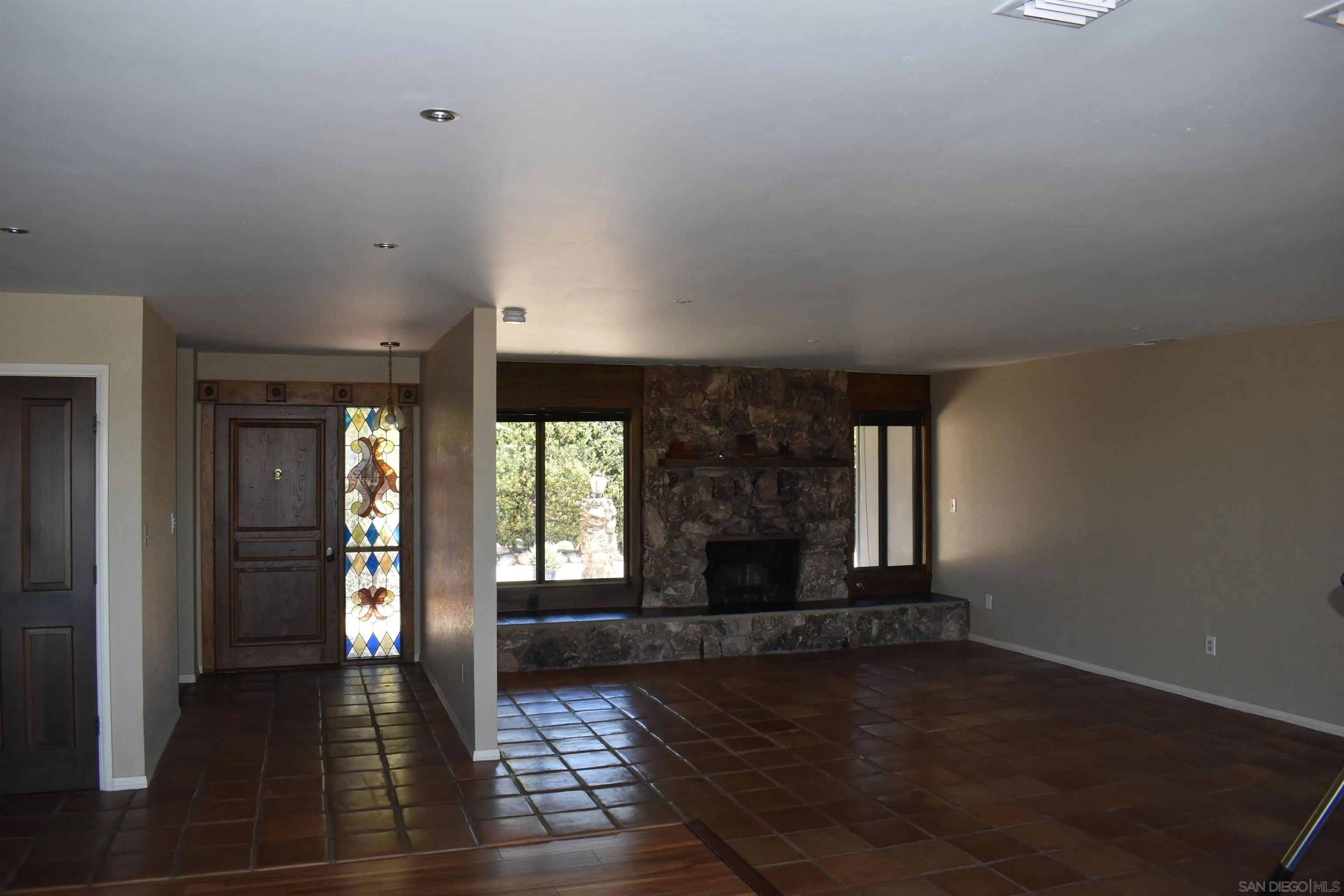 1549 Sleeping Indian Rd, Fallbrook, CA 92028 - Photo 5 of 22, Fallbrook, CA