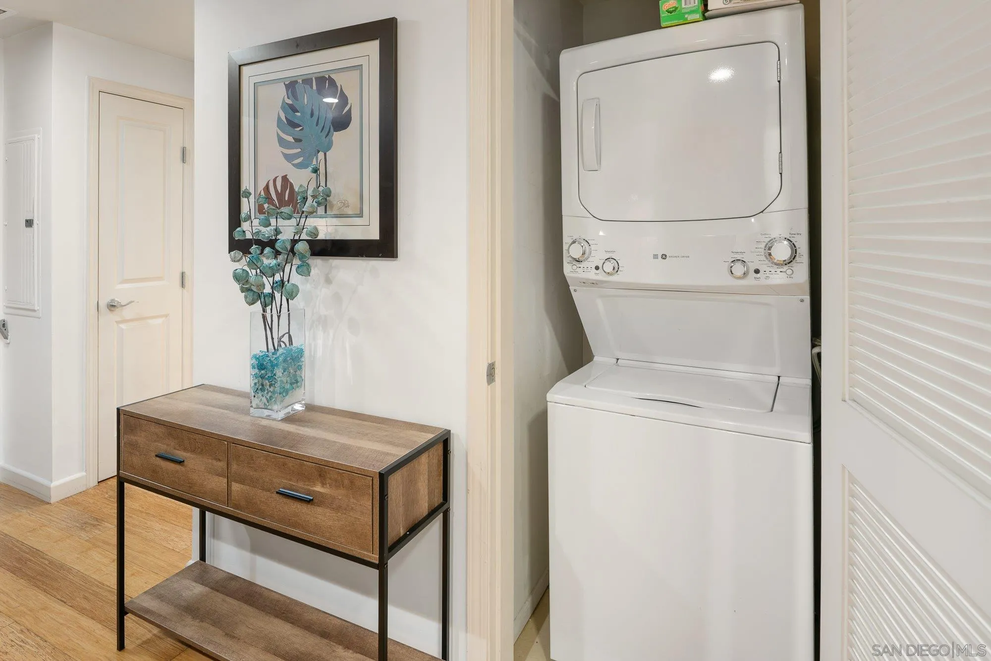Photo #9: 260016377 Listing: Photo #9