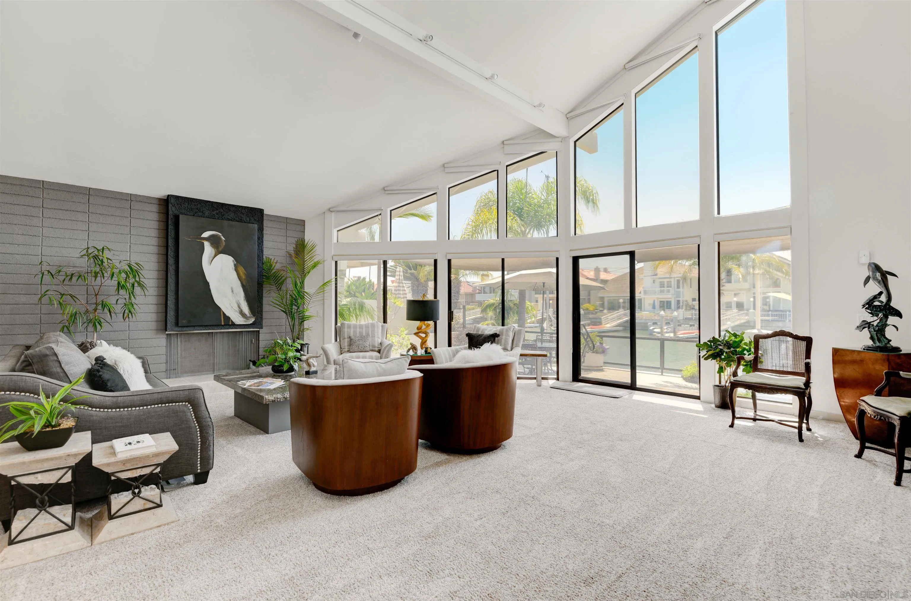 https://cdn.realtyfeed.com/cdn/127/260016380/21513add99b496d23bbb71ae4efd8d47.webp
