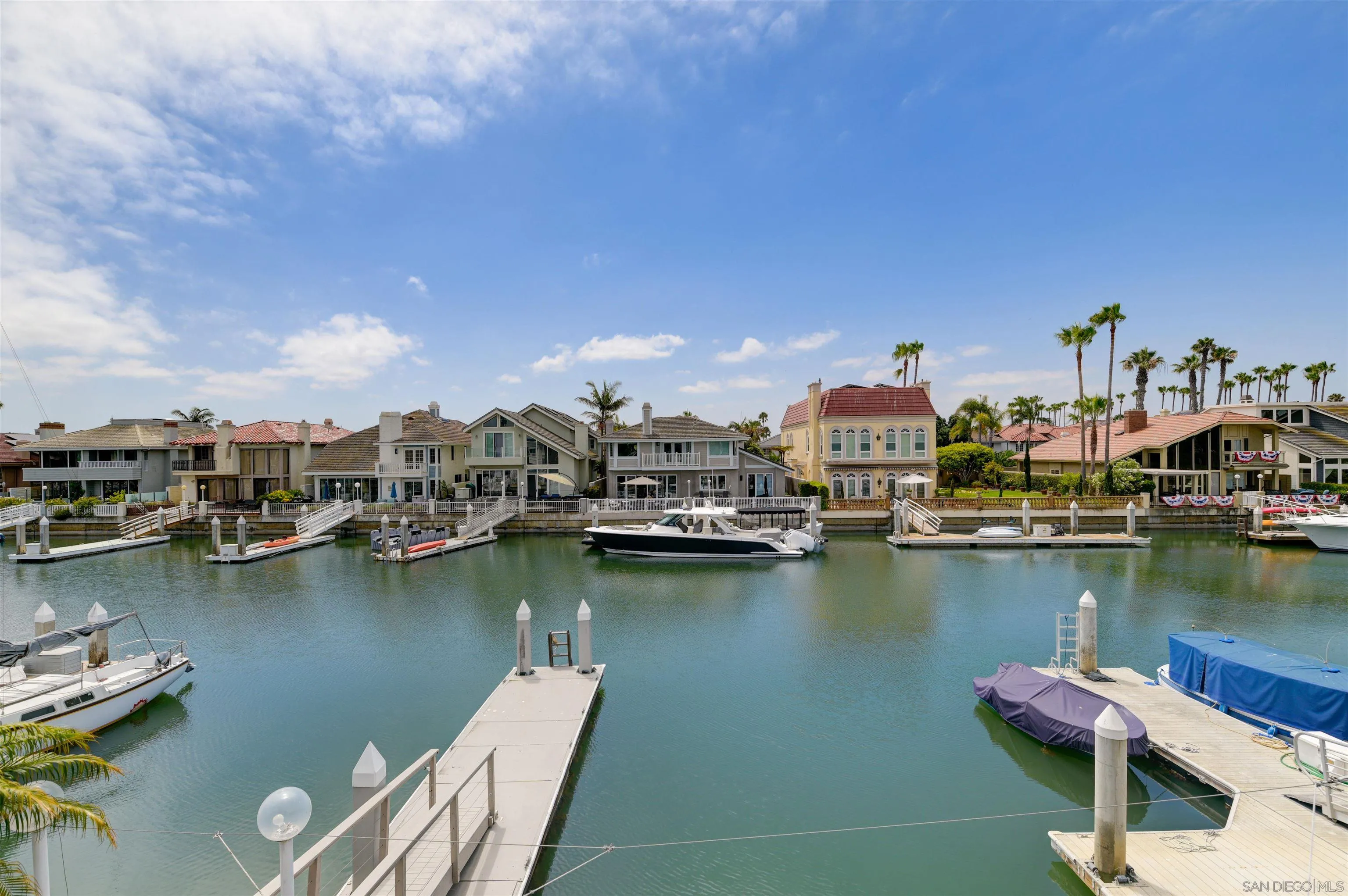 https://cdn.realtyfeed.com/cdn/127/260016380/a228be217781860f0d53970fec3eab08.webp