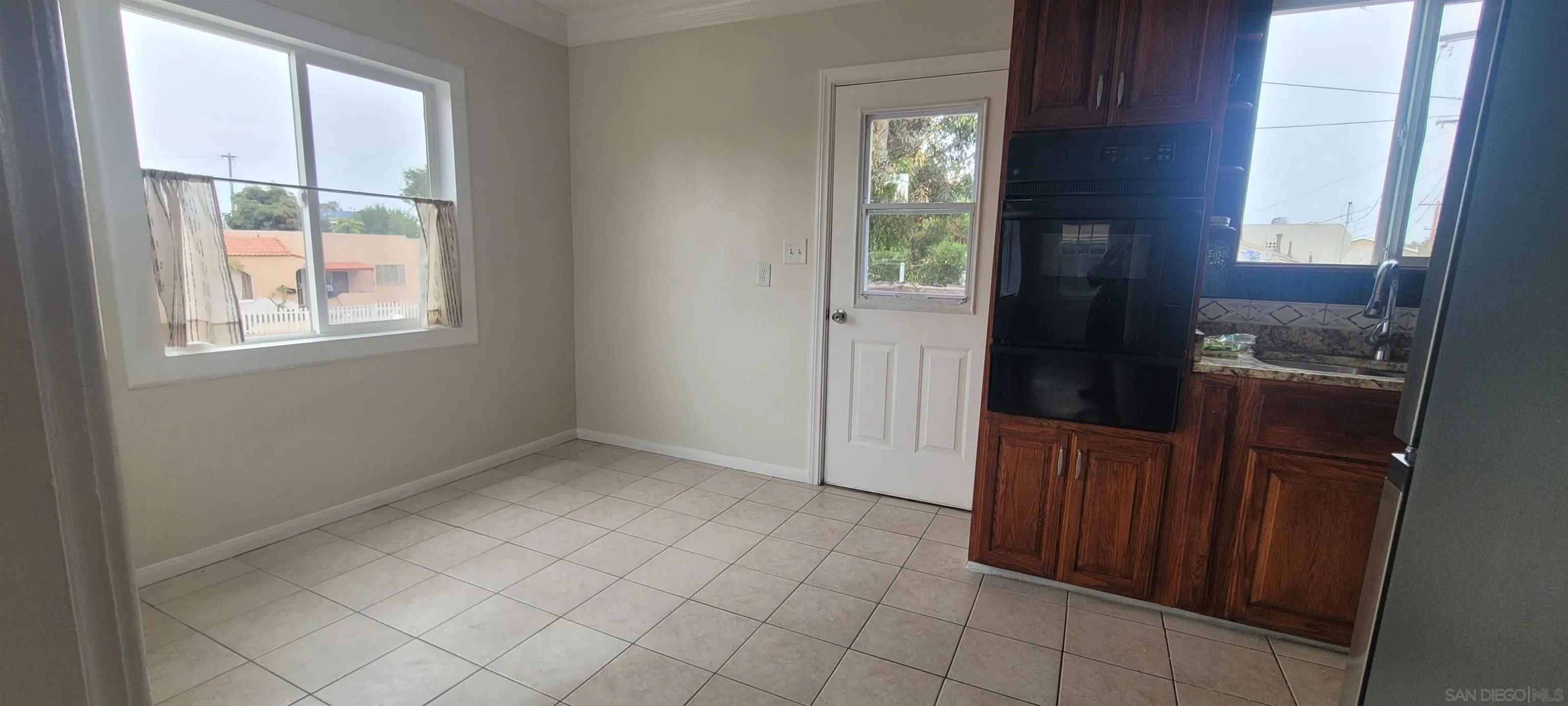 https://cdn.realtyfeed.com/cdn/127/260016381/56c52998f321eef274278bcd2255f832.webp
