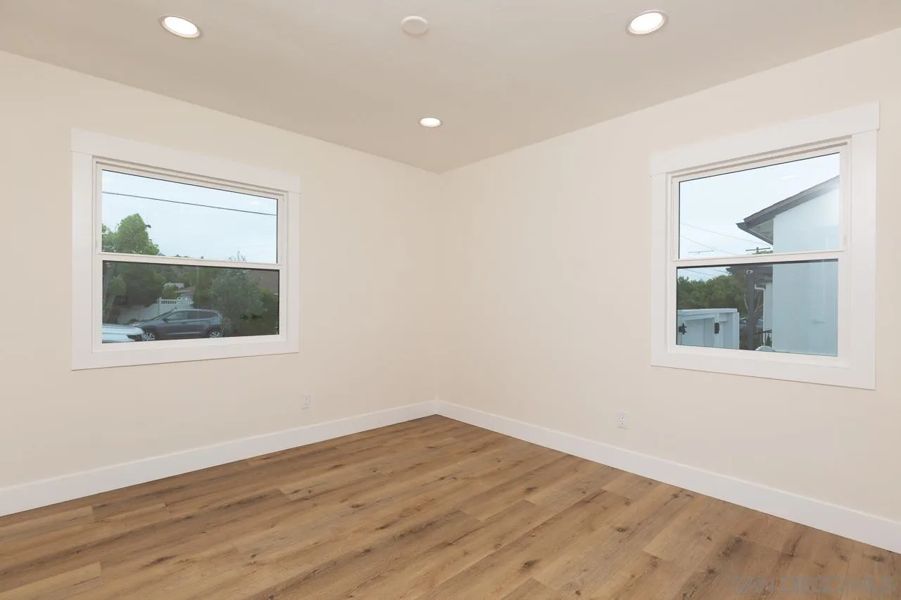 https://cdn.realtyfeed.com/cdn/127/260016382/1d9b669a9df9f74568d3f797d241f54c.webp
