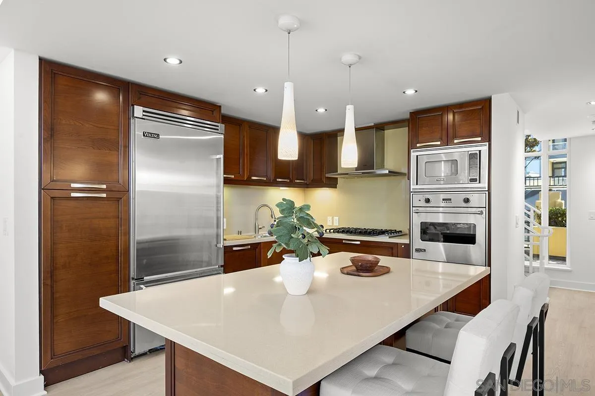 Photo #10: 260016383 Listing: Photo #10