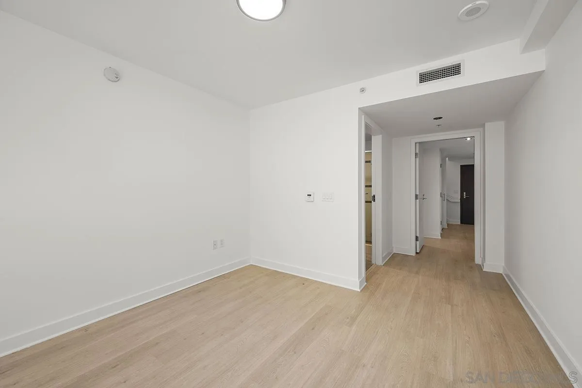 Photo #31: 260016383 Listing: Photo #31
