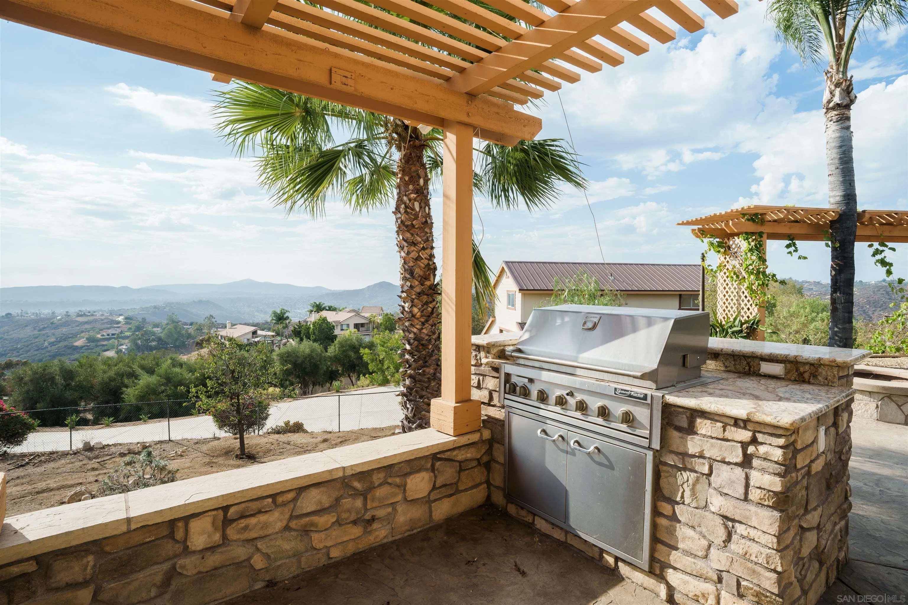 15710 Blue Crystal Trl, Poway, CA 92064 - Photo 2 of 32, Poway, CA