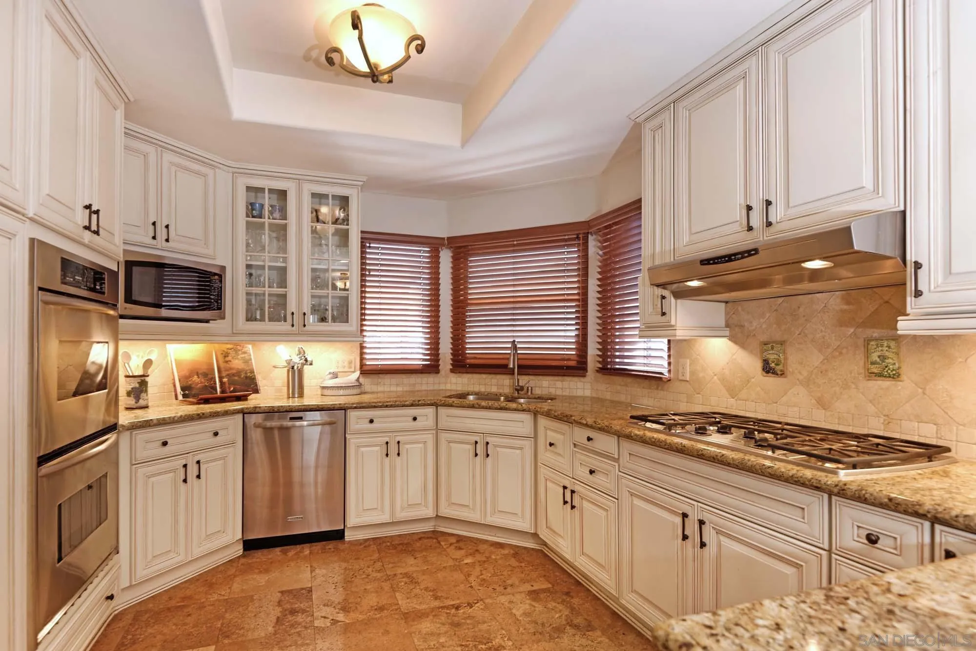 Photo #7: 260016385 Listing: Photo #7