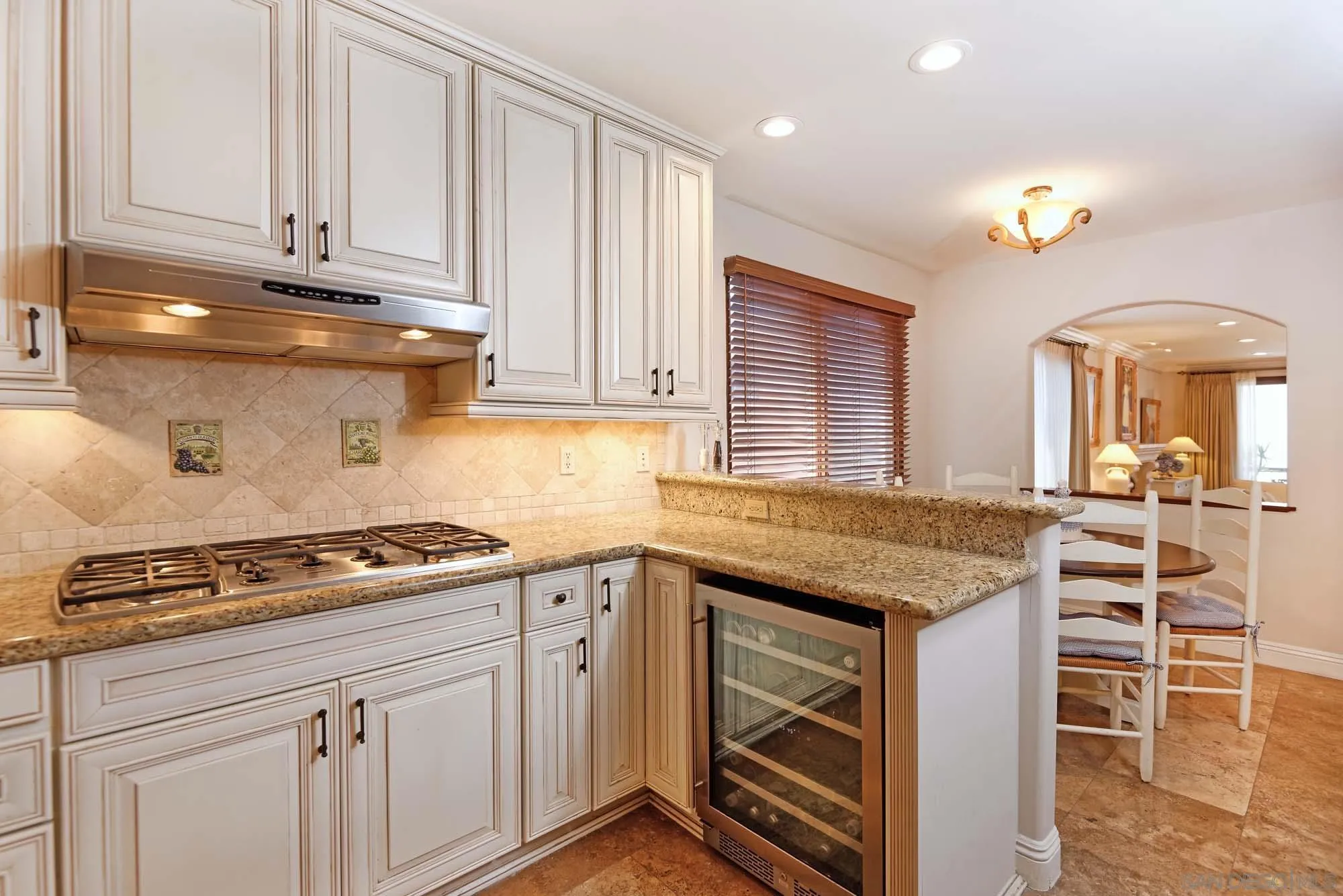 Photo #8: 260016385 Listing: Photo #8