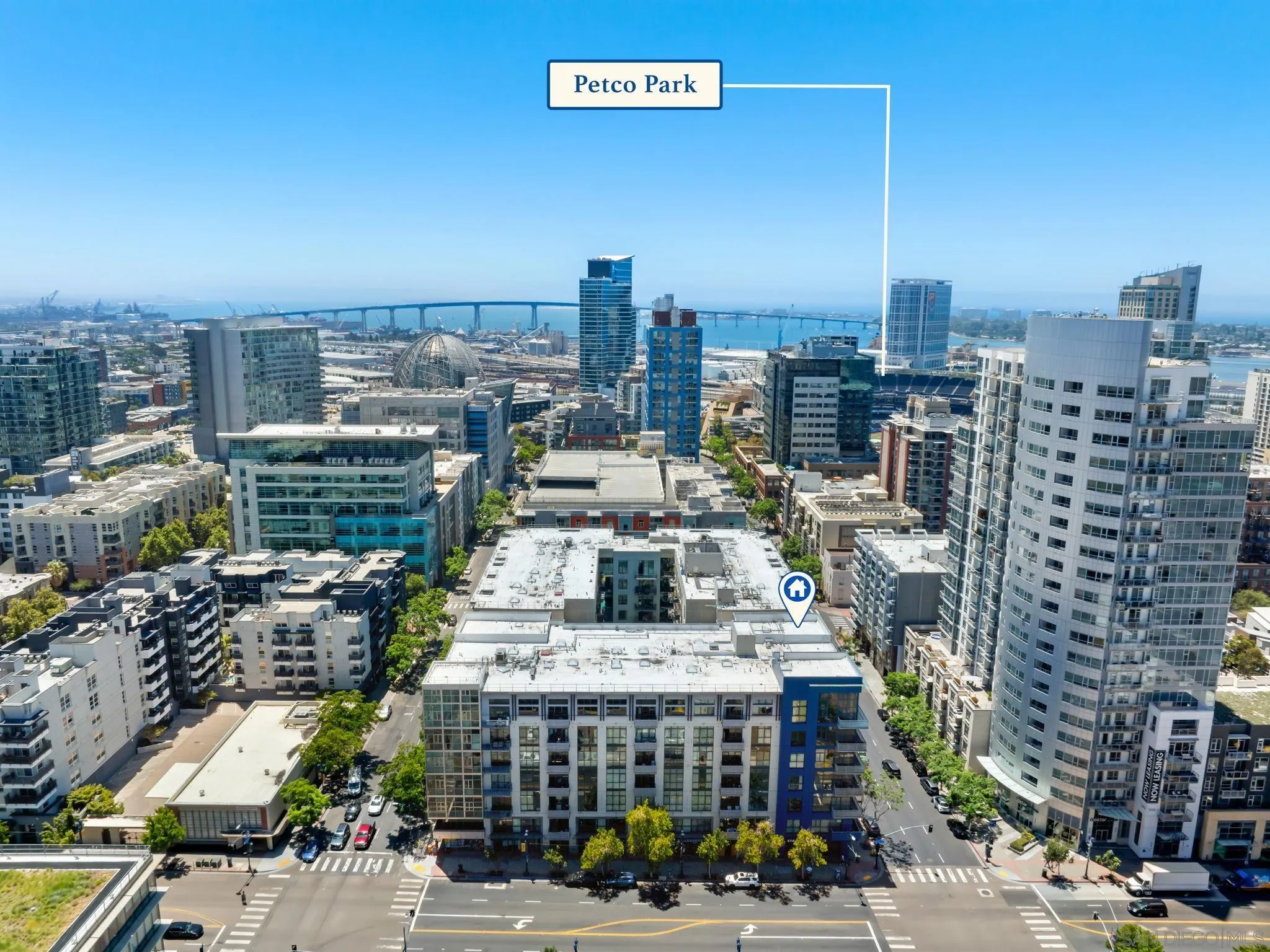 https://cdn.realtyfeed.com/cdn/127/260016388/0f0f18626df598892216df92d772c106.webp