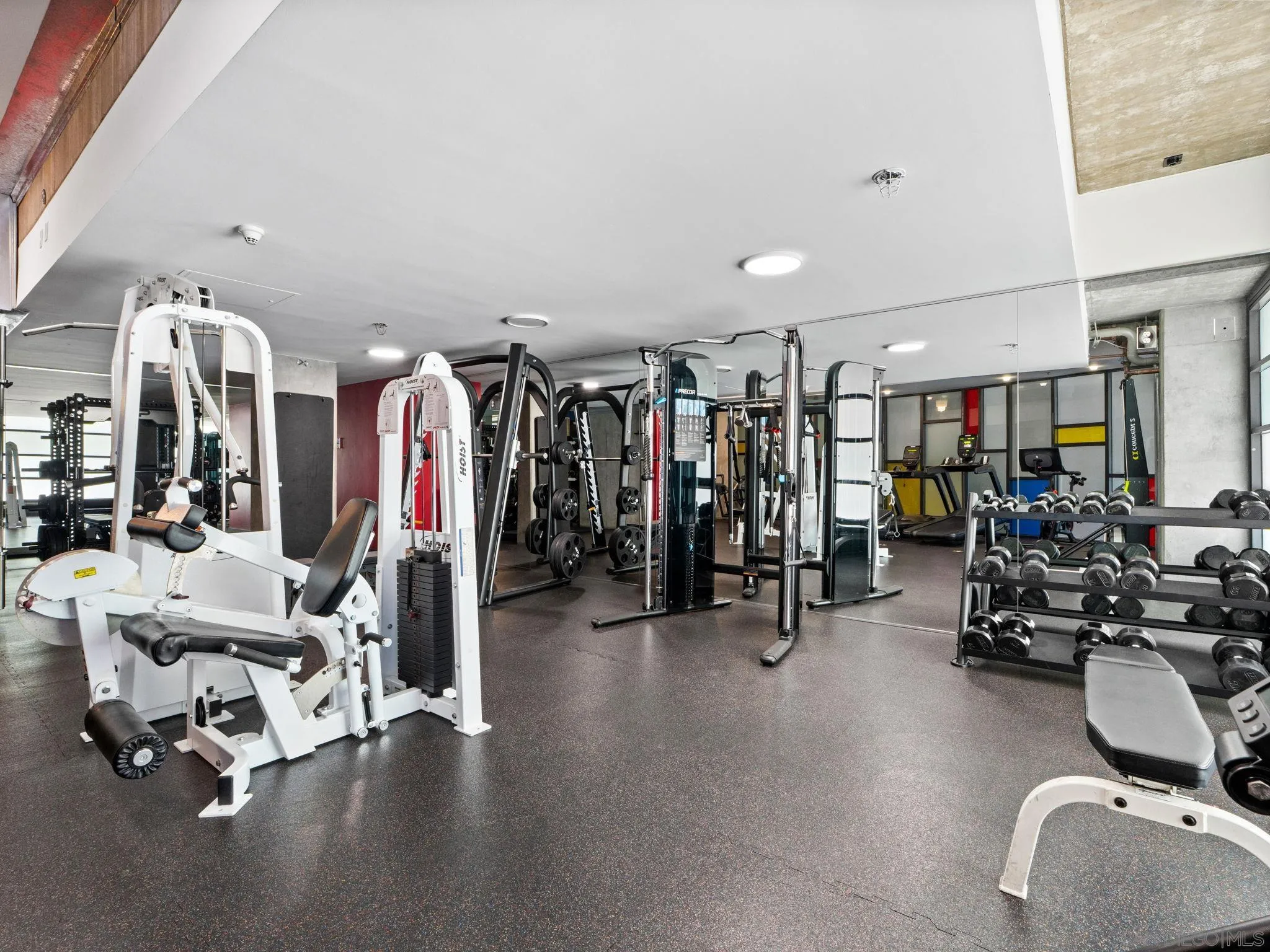 https://cdn.realtyfeed.com/cdn/127/260016388/1329087af87d2149392c68b8e4b93dea.webp