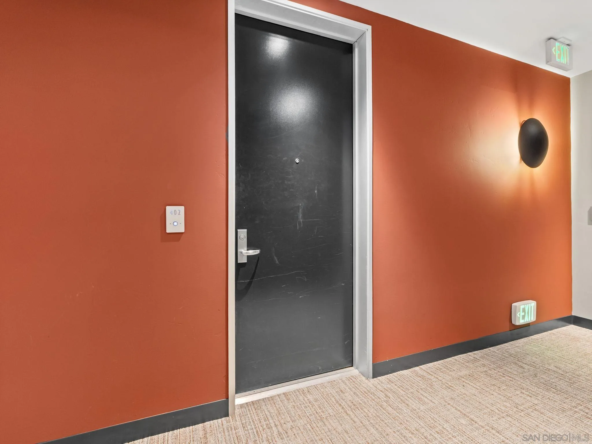 https://cdn.realtyfeed.com/cdn/127/260016388/828bc29b25a3567f09ad40430c37f2c8.webp