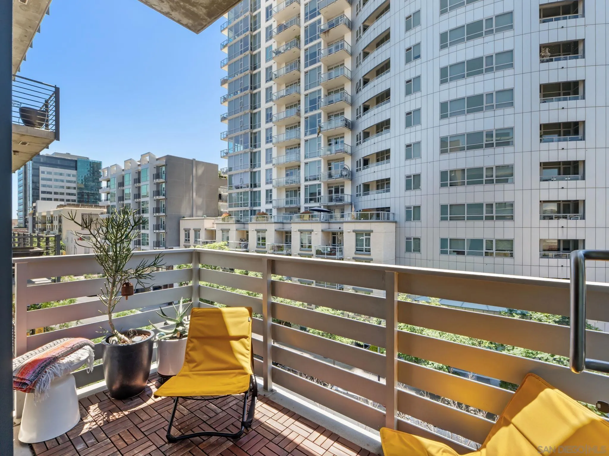 https://cdn.realtyfeed.com/cdn/127/260016388/a532363791dfcd5dbe13b6c8b0a63524.webp