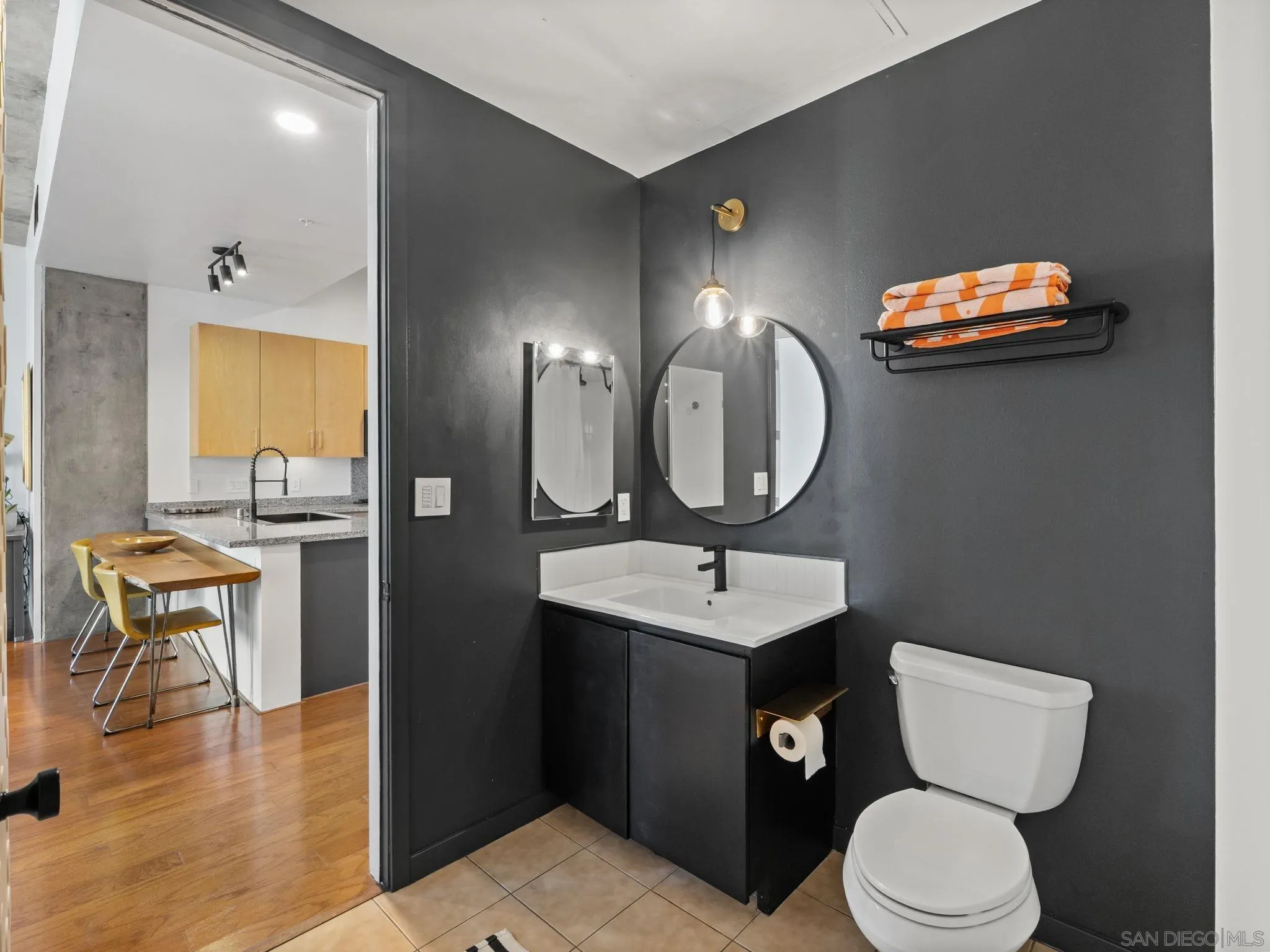 https://cdn.realtyfeed.com/cdn/127/260016388/a75a59fcf670992034fba233c829a048.webp