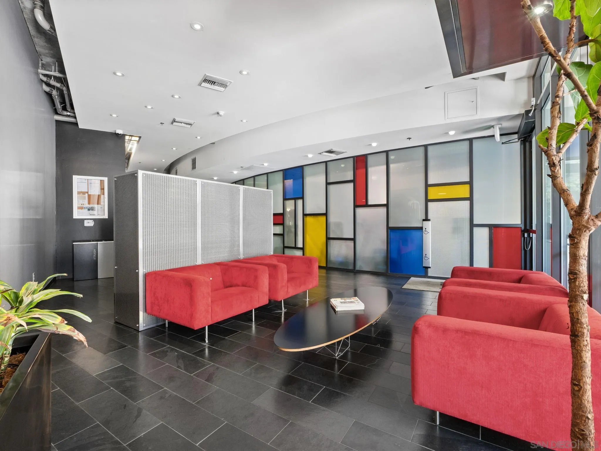 https://cdn.realtyfeed.com/cdn/127/260016388/afa18c93d3ca3ad06db7ce033fff2aea.webp