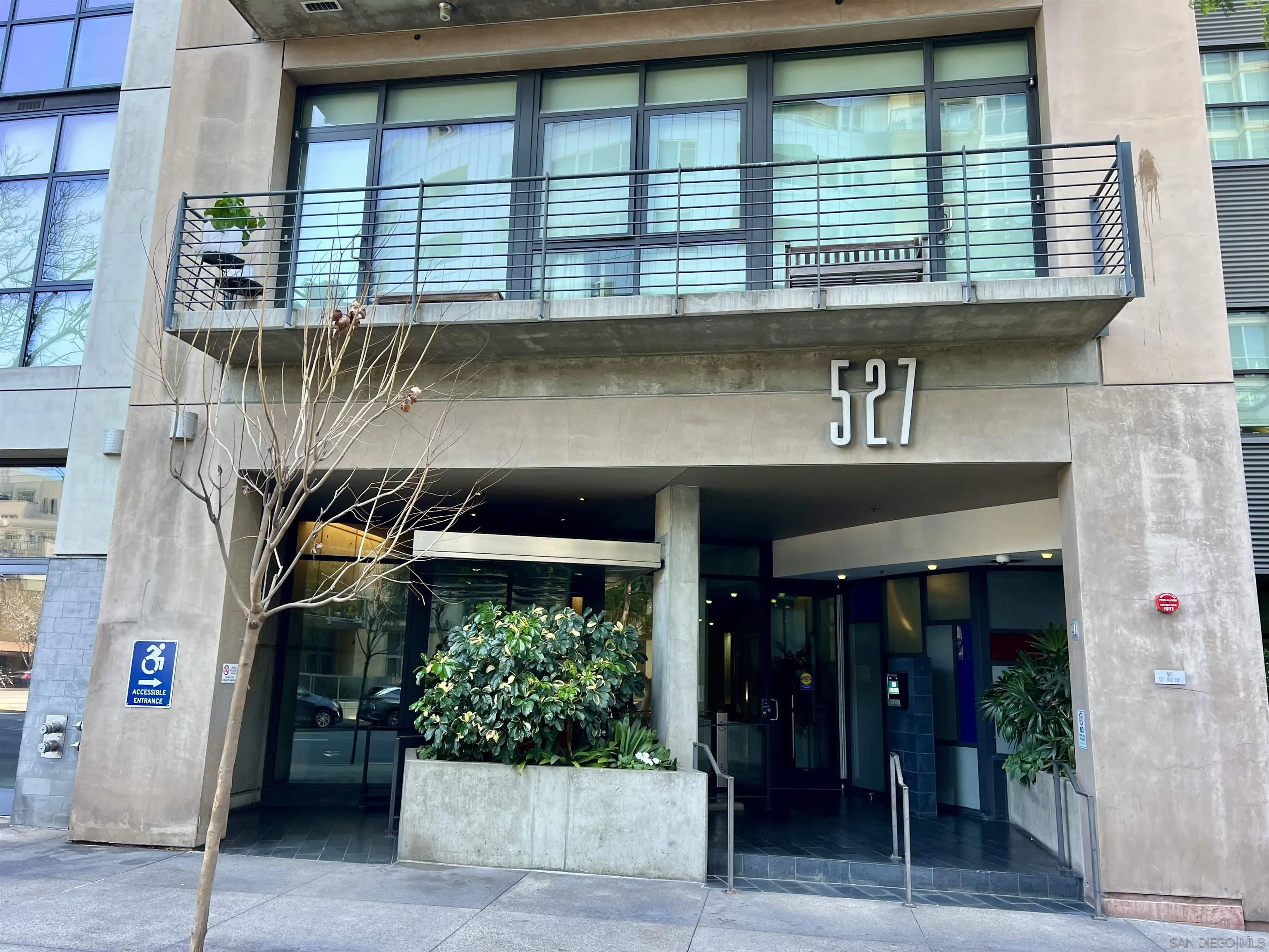 https://cdn.realtyfeed.com/cdn/127/260016388/c08436c52beed26d058d3b843cf7bc90.webp