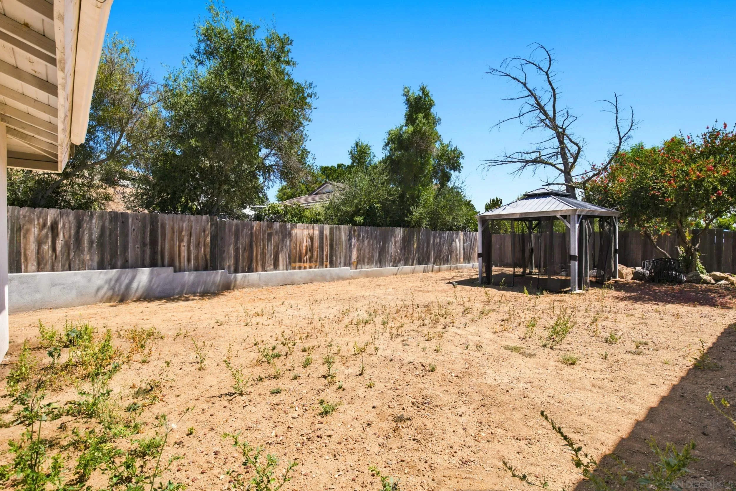 https://cdn.realtyfeed.com/cdn/127/260016393/1a21fe5e7a8363148042cc767e3a7f8b.webp