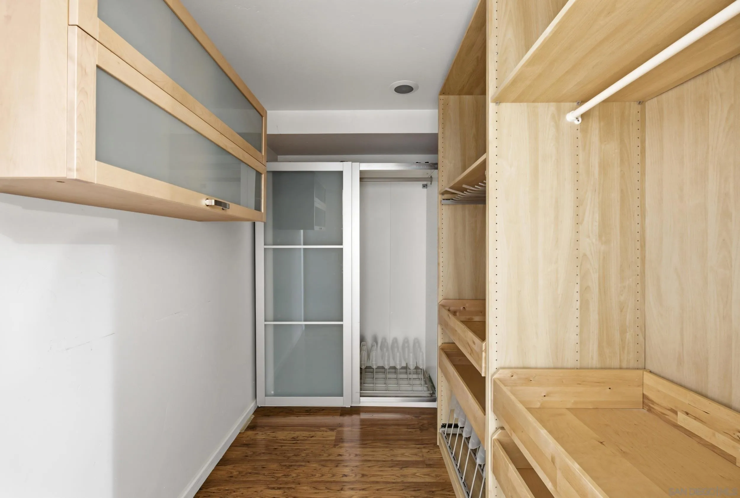 https://cdn.realtyfeed.com/cdn/127/260016393/5130db894922e67a863805f2f849a987.webp