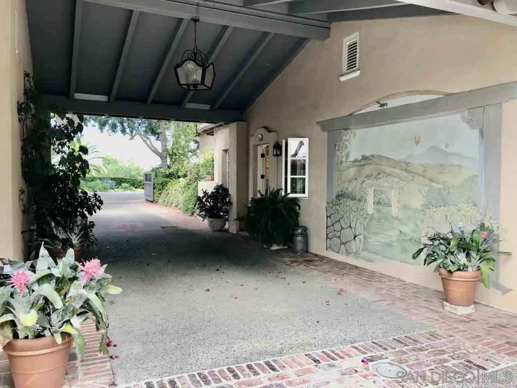 5505 Codorniz (gate House), Rancho Santa Fe, CA 92067 - Photo 3 of 17, Rancho Santa Fe, CA