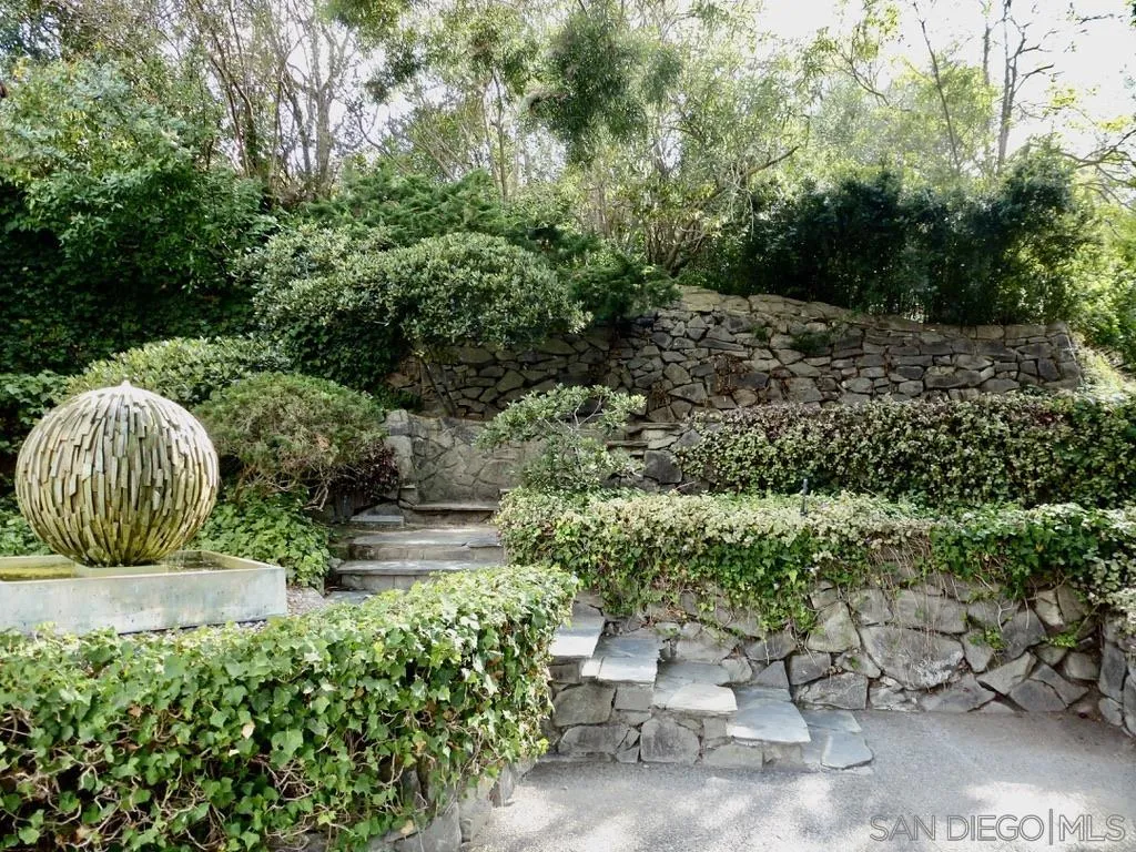 5505 Codorniz (gate House), Rancho Santa Fe, CA 92067 - Photo 5 of 17, Rancho Santa Fe, CA
