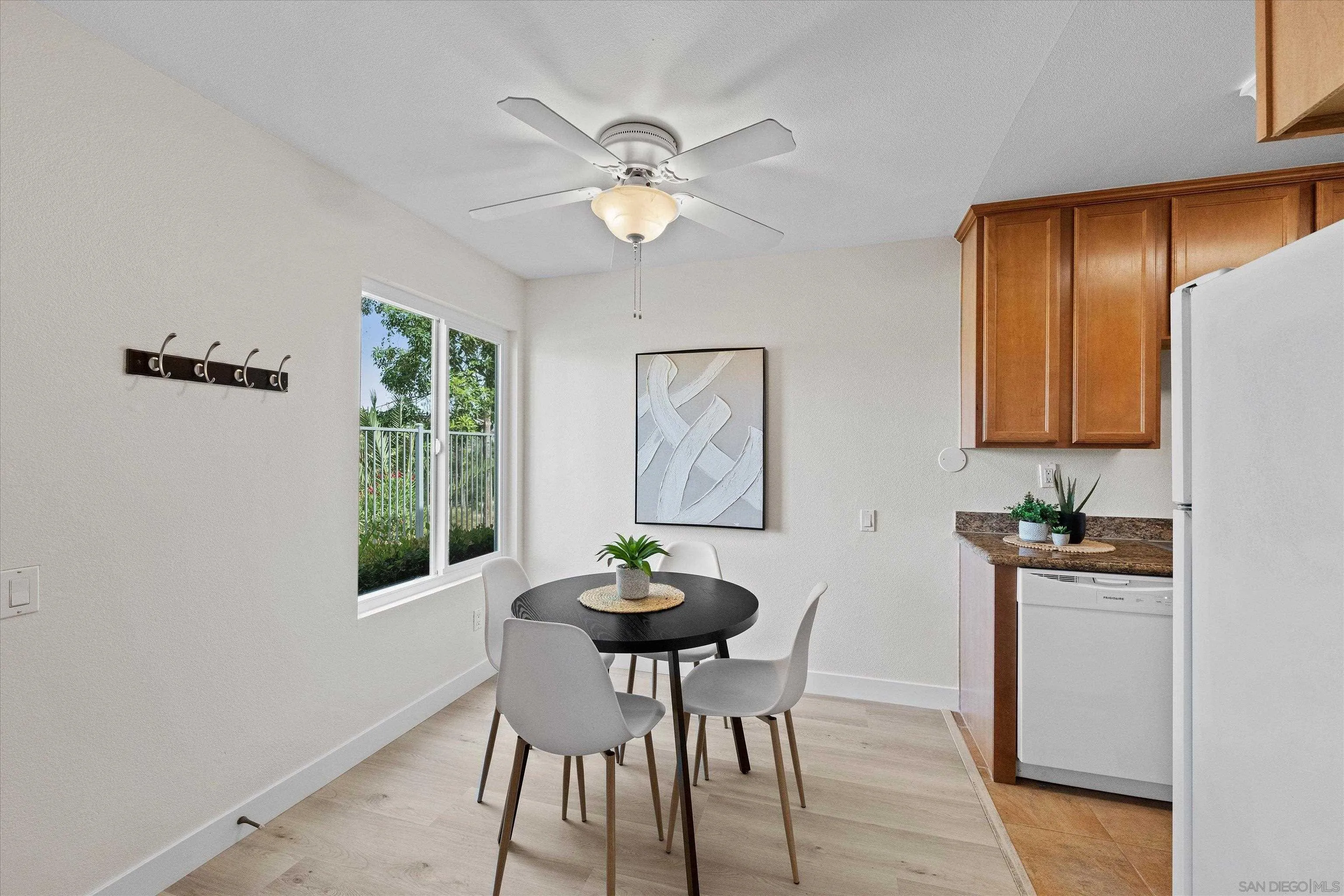 Photo #15: 260016400 Listing: Photo #15