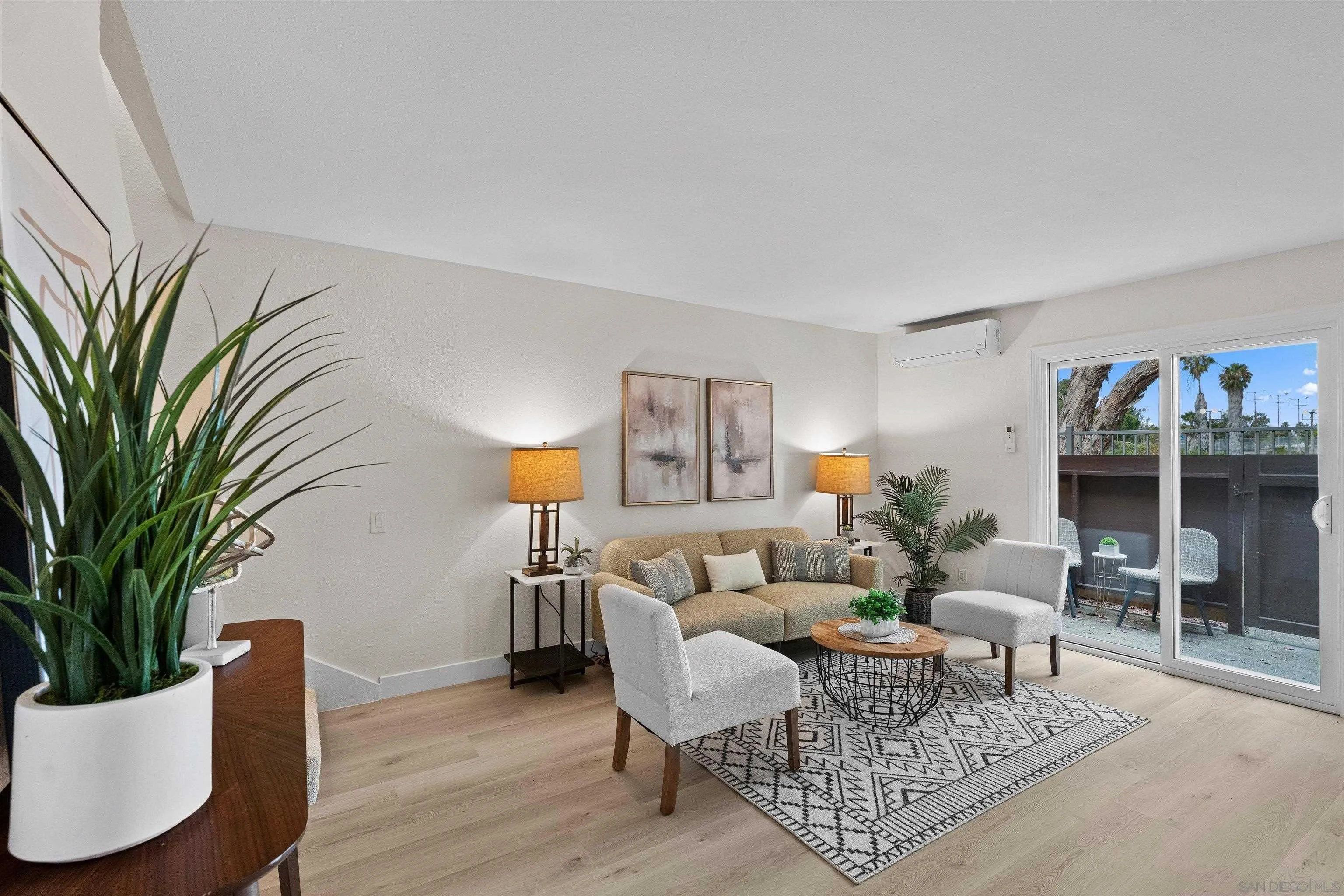 Photo #9: 260016400 Listing: Photo #9