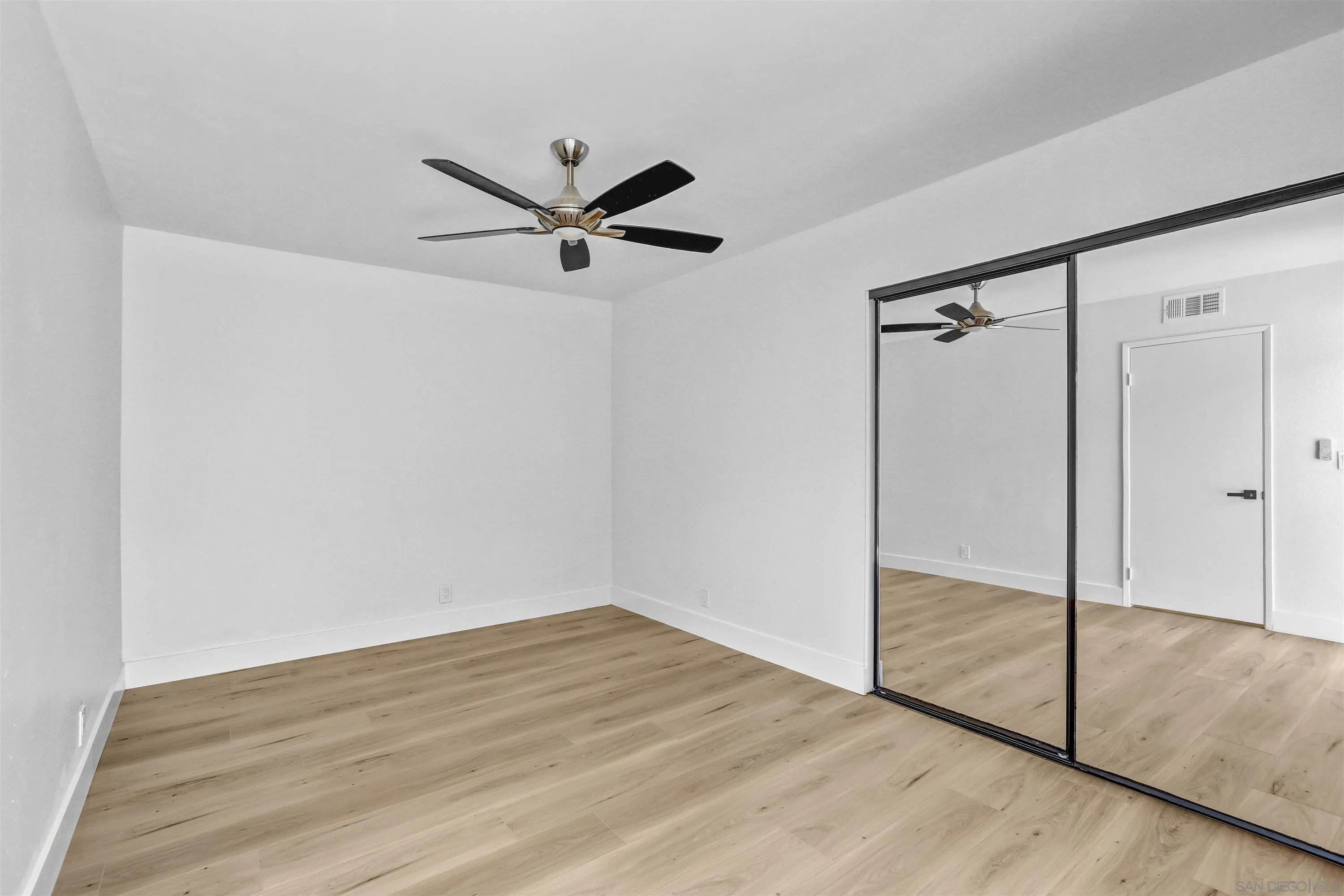 Photo #11: 260016402 Listing: Photo #11