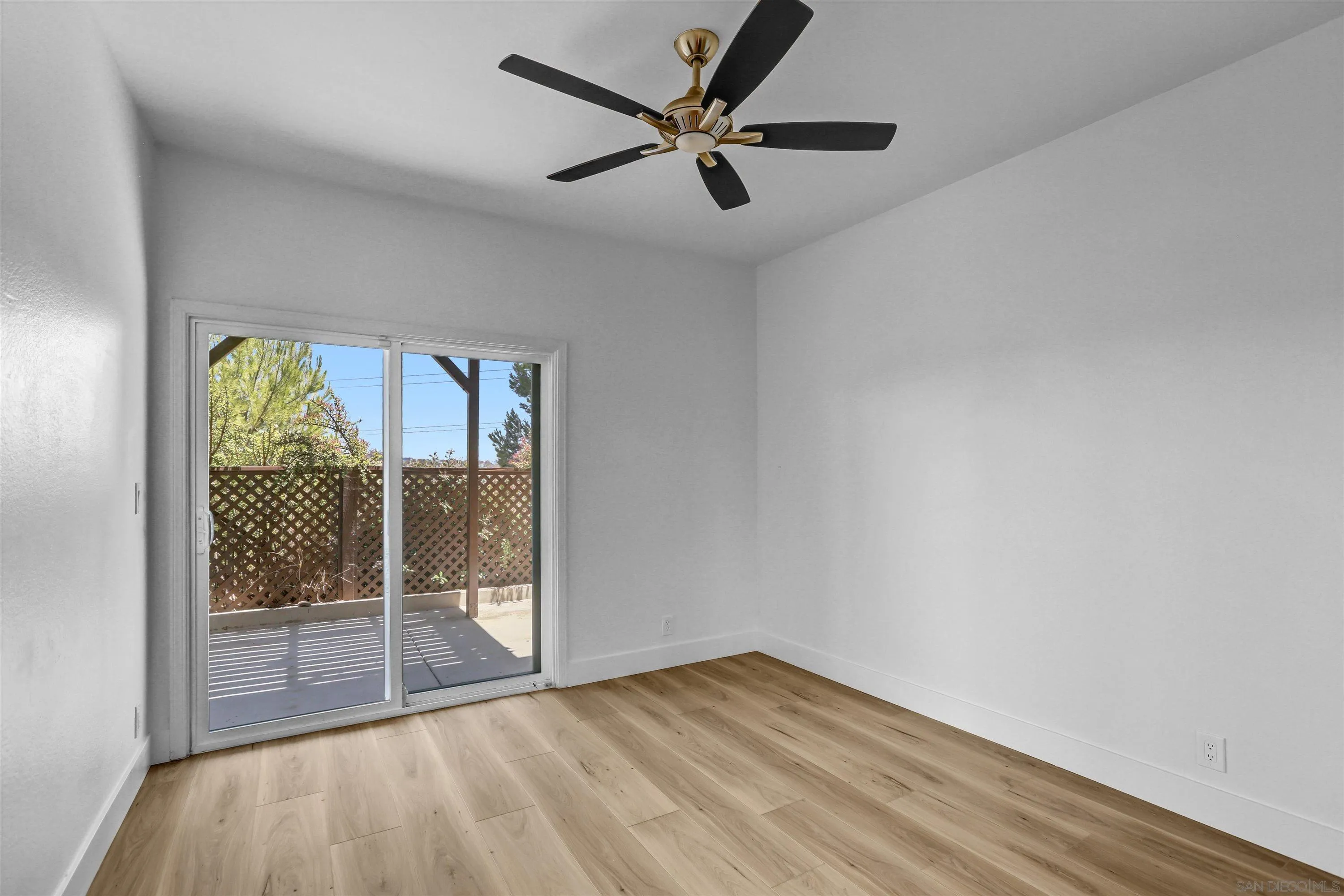 Photo #15: 260016402 Listing: Photo #15