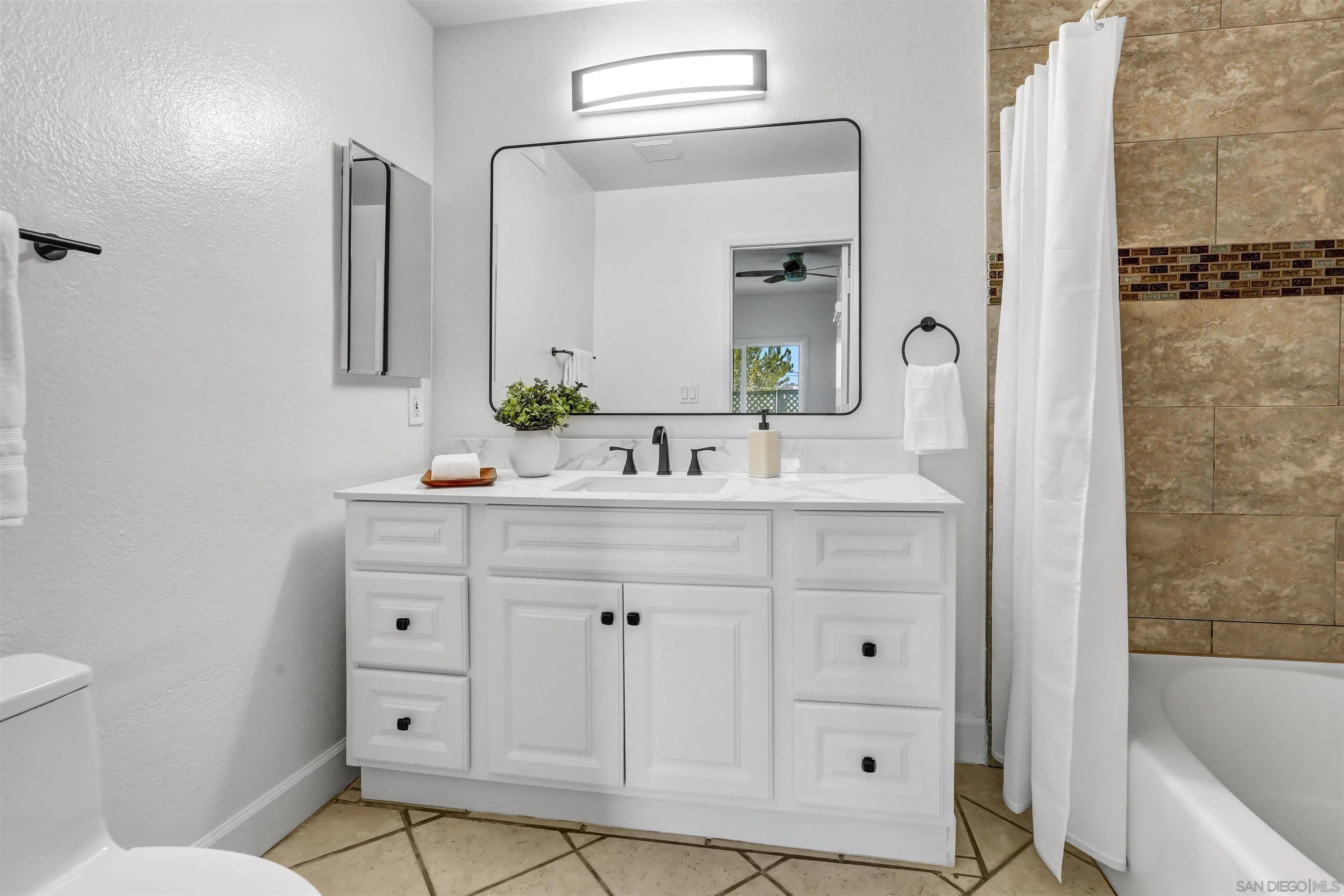 Photo #19: 260016402 Listing: Photo #19