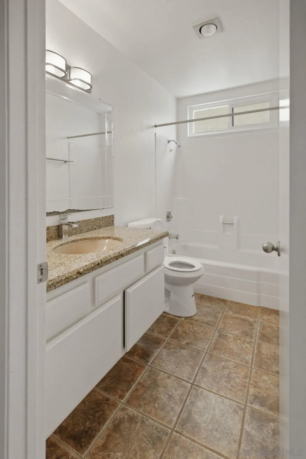 Photo #16: 260016403 Listing: Photo #16