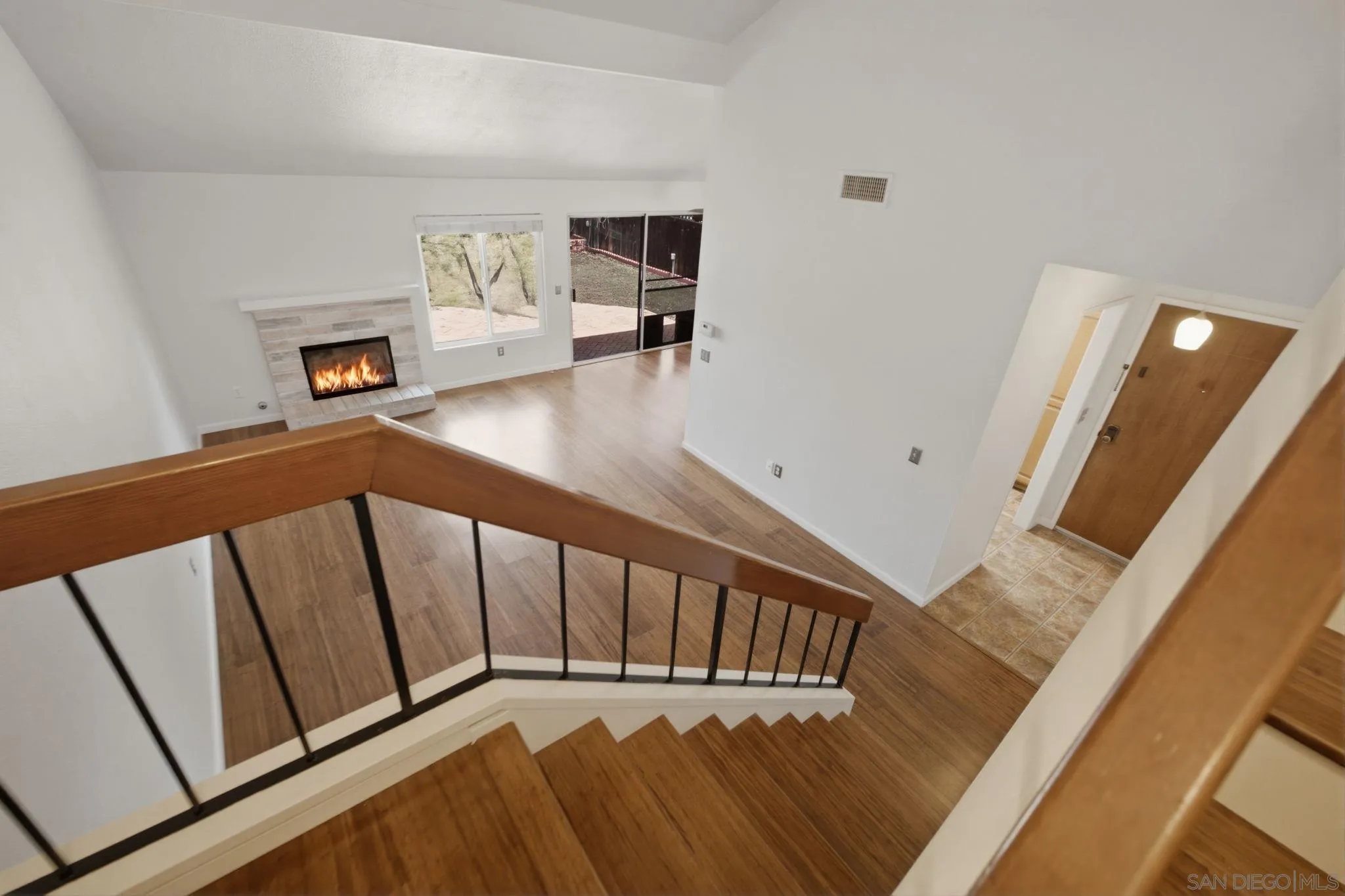 Photo #12: 260016403 Listing: Photo #12