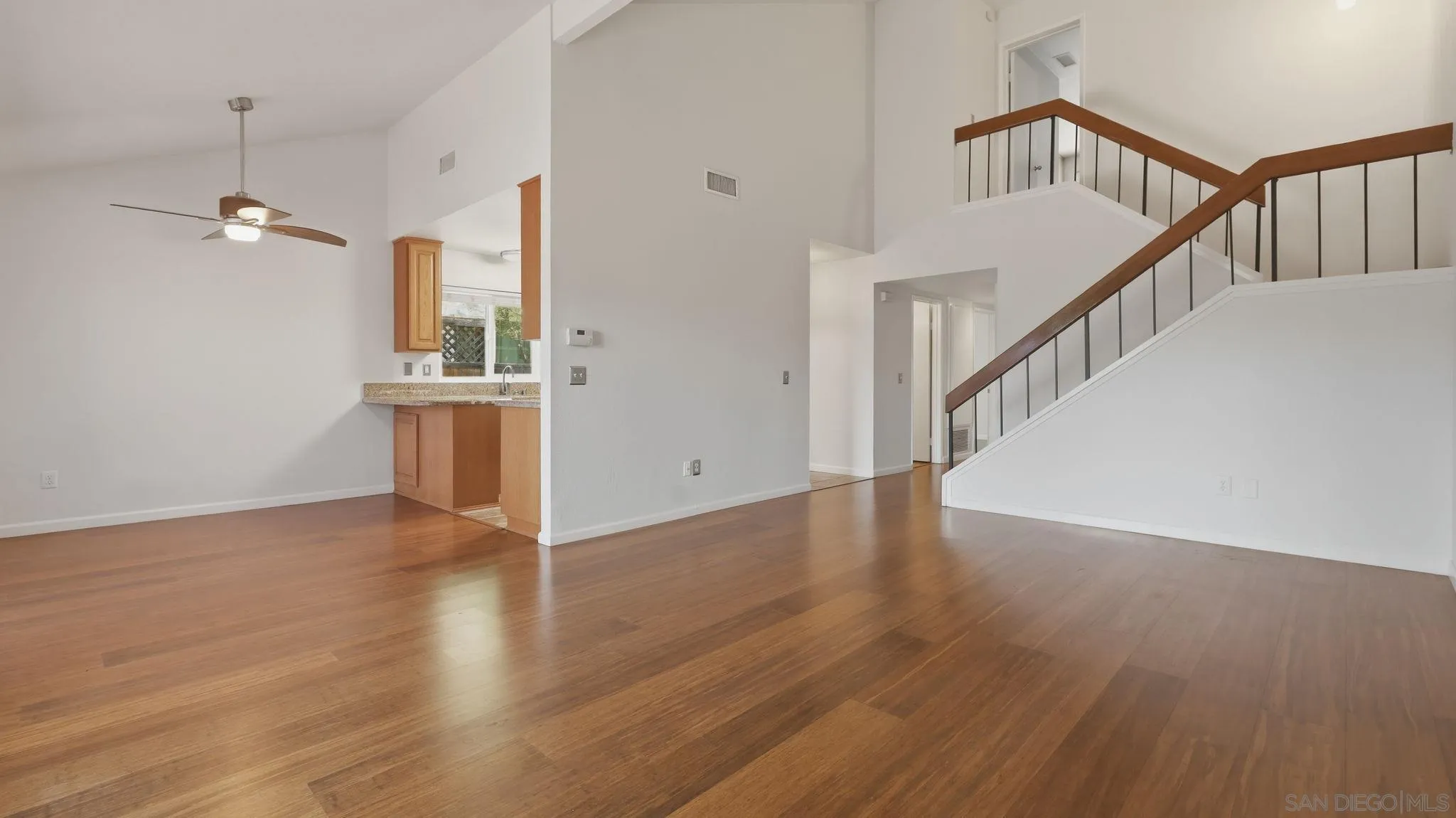 Photo #6: 260016403 Listing: Photo #6