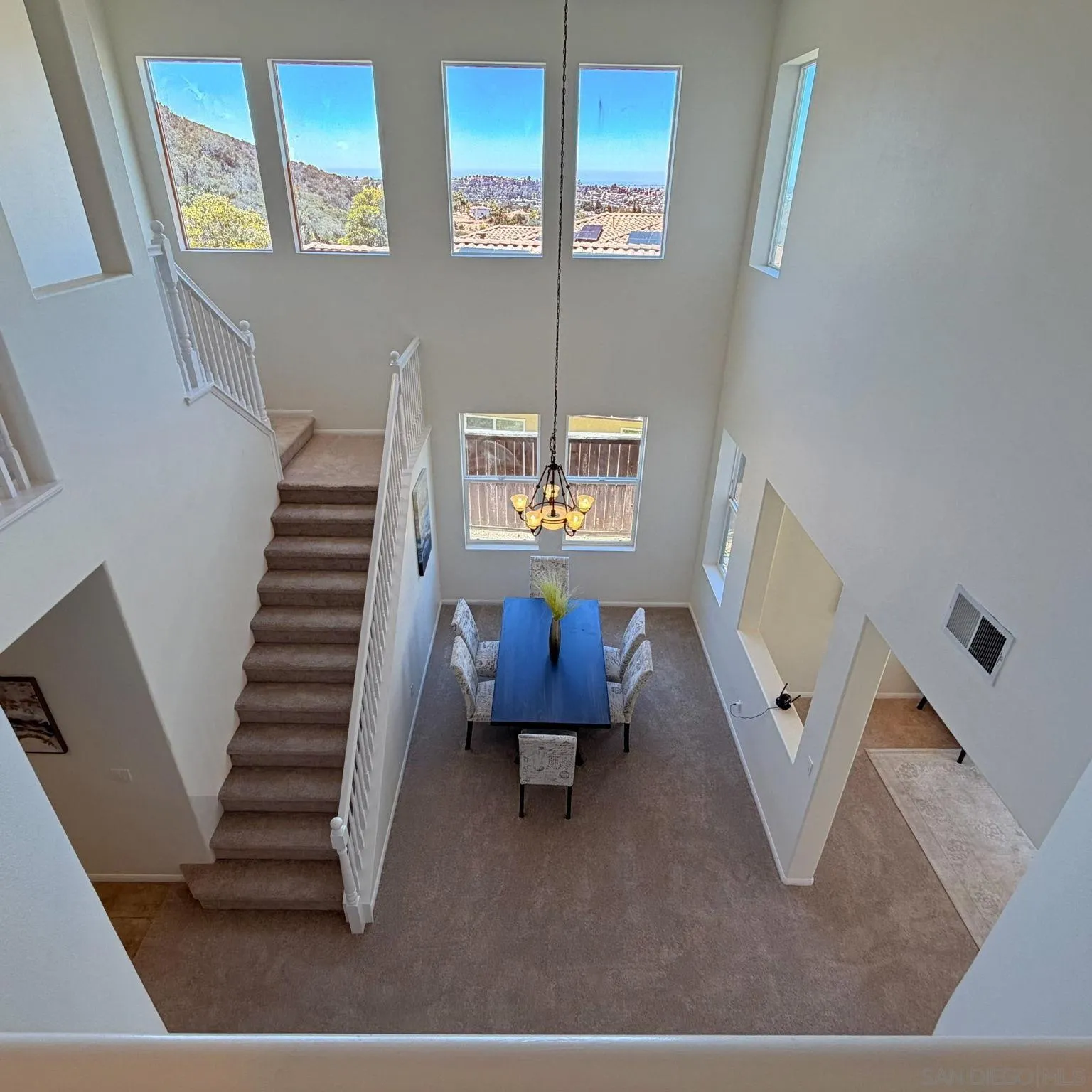 https://cdn.realtyfeed.com/cdn/127/260016405/a5ccc1f6e10c85b54e01ce51d1bcc303.webp