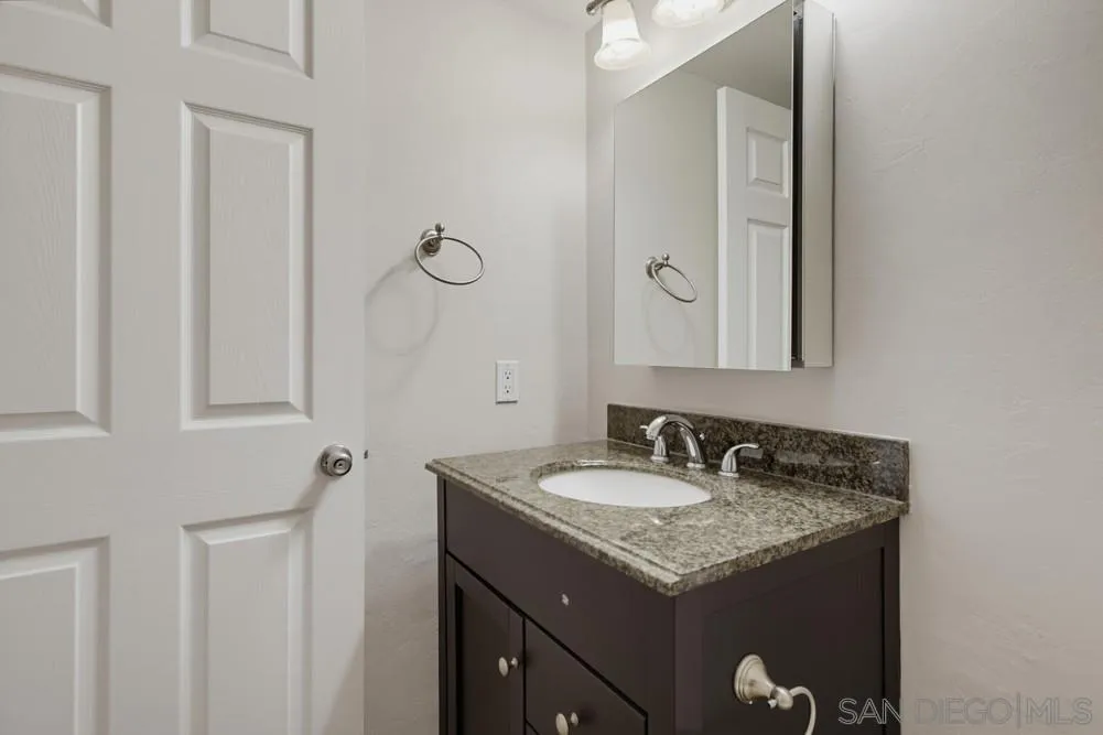 Photo #16: 260016411 Listing: Photo #16