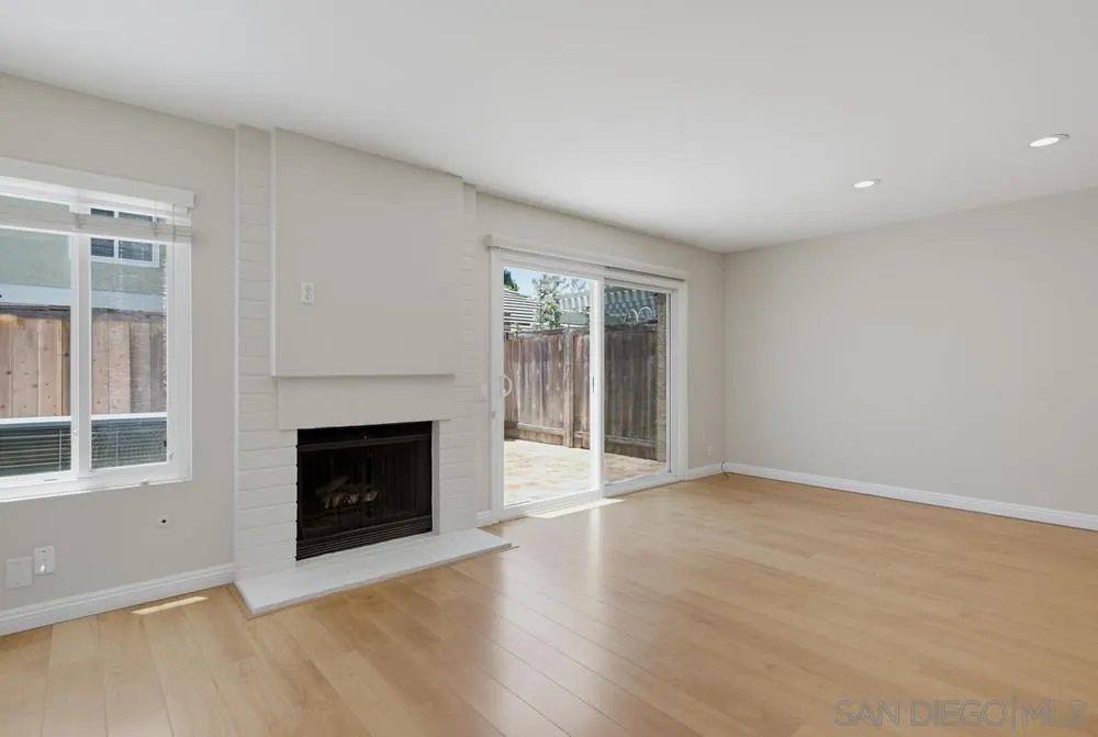 Photo #7: 260016411 Listing: Photo #7