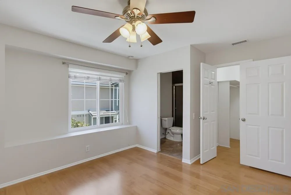 Photo #27: 260016411 Listing: Photo #27