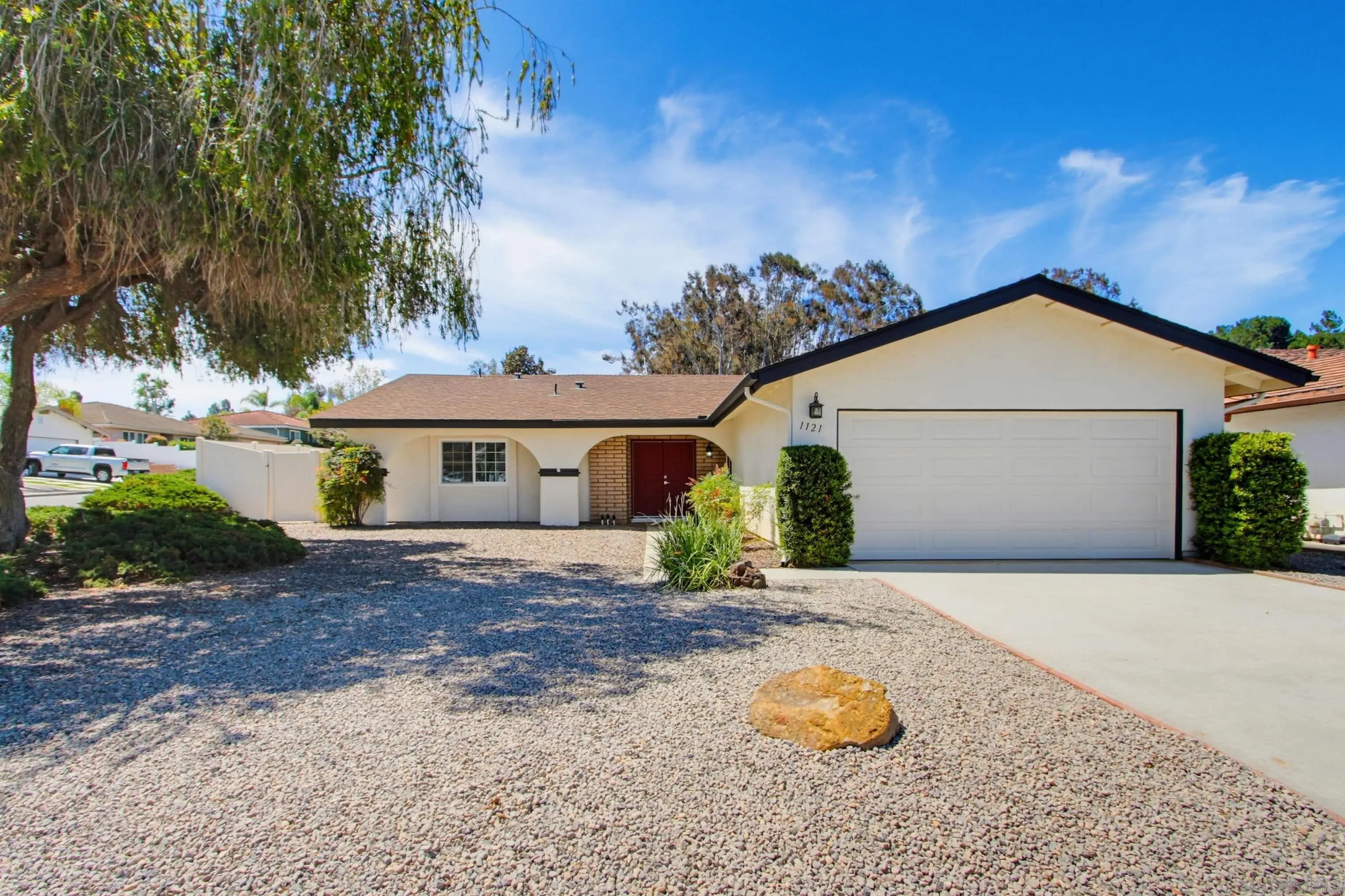 1121 La Mirada Ave, Escondido, CA 92026 - Main photo, Escondido, CA