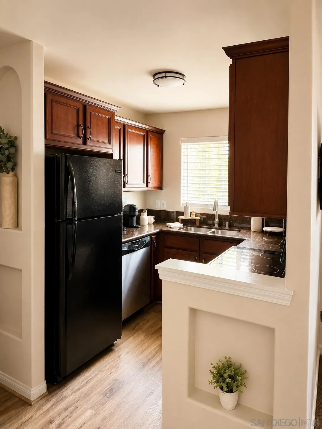 Photo #10: 260016427 Listing: Photo #10
