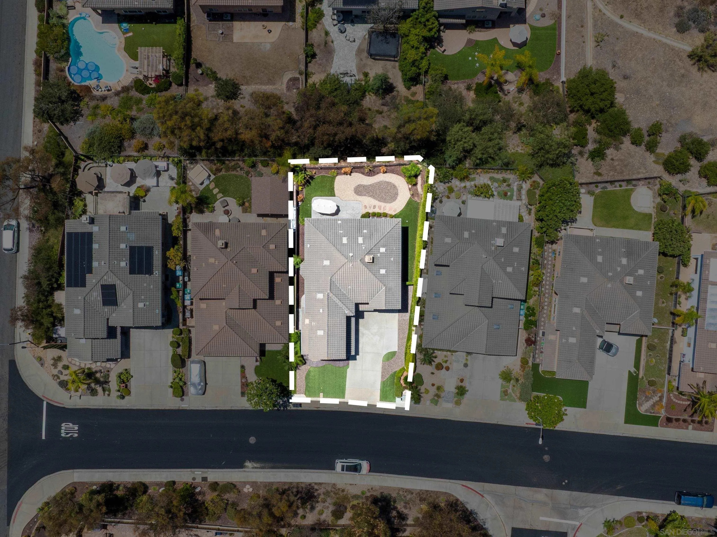 https://cdn.realtyfeed.com/cdn/127/260016429/1eb727033153c987a59d8a2f904c61c0.webp