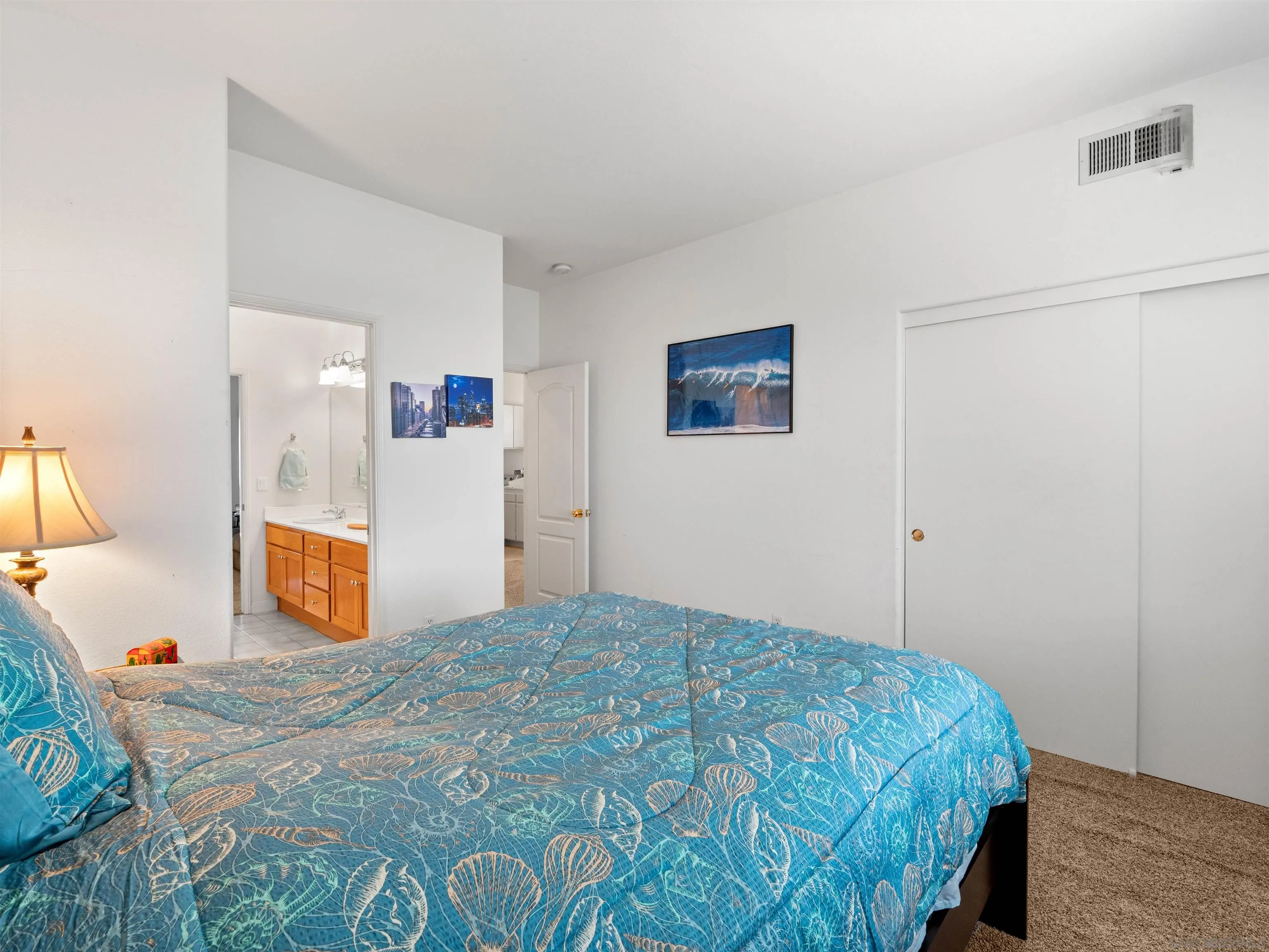 https://cdn.realtyfeed.com/cdn/127/260016429/31ed7e4dbe945c0001ea1a1c75deea86.webp