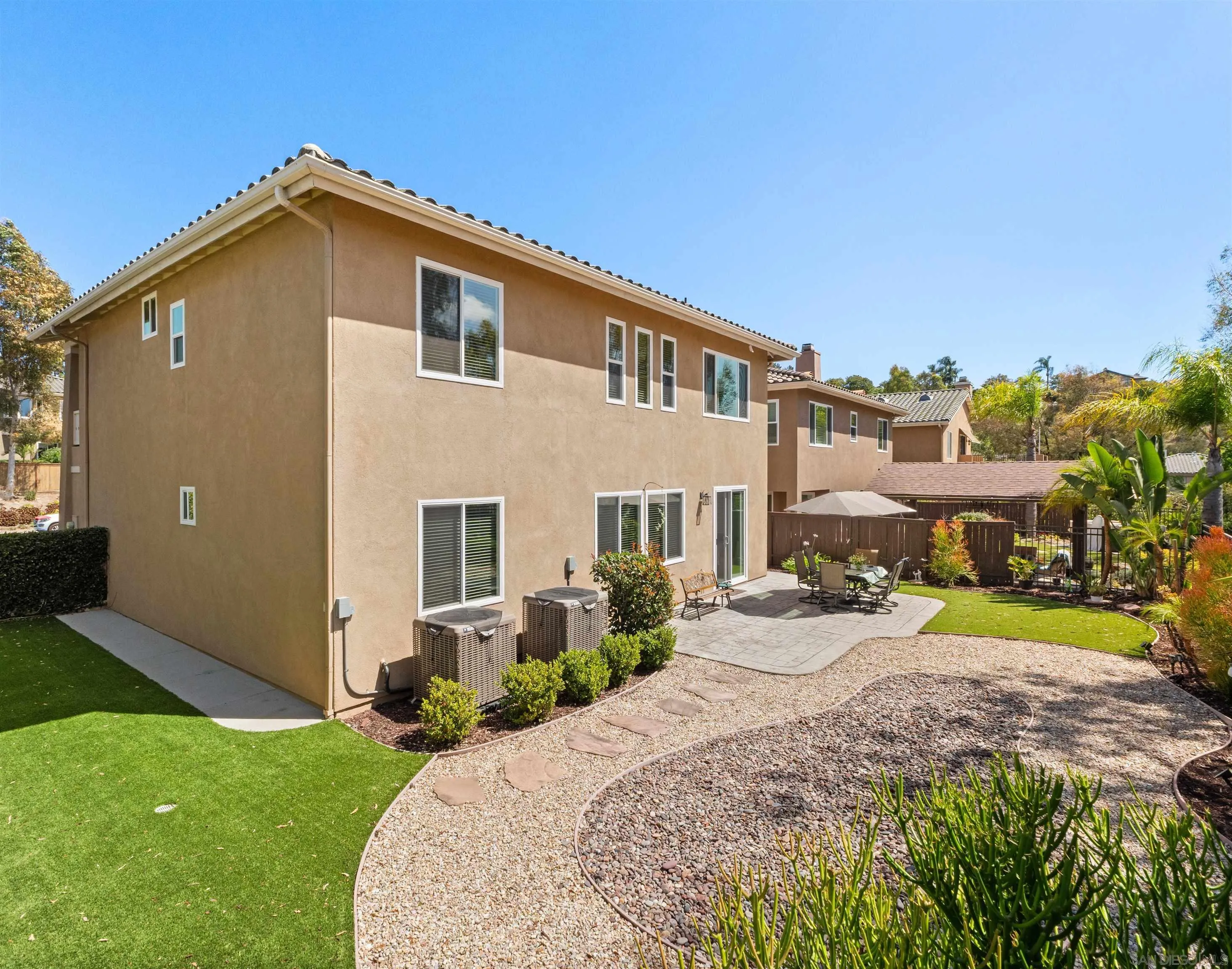 https://cdn.realtyfeed.com/cdn/127/260016429/5b2a18c774cd73a64b01cee4bc20eda8.webp