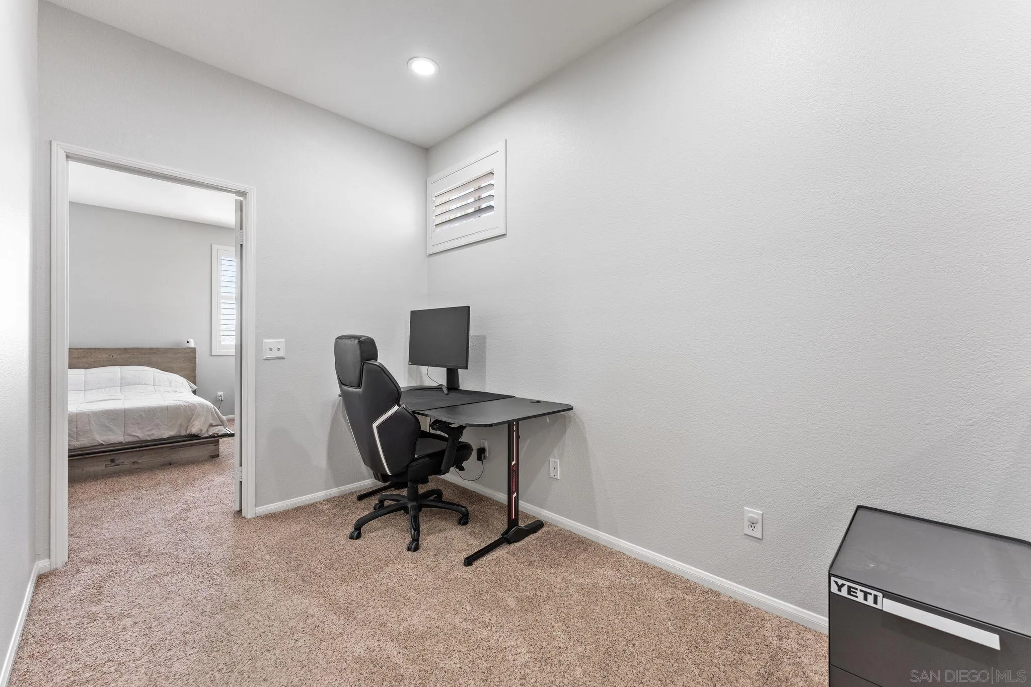 https://cdn.realtyfeed.com/cdn/127/260016431/27d699f349ca580d547496878dfb1a7b.webp