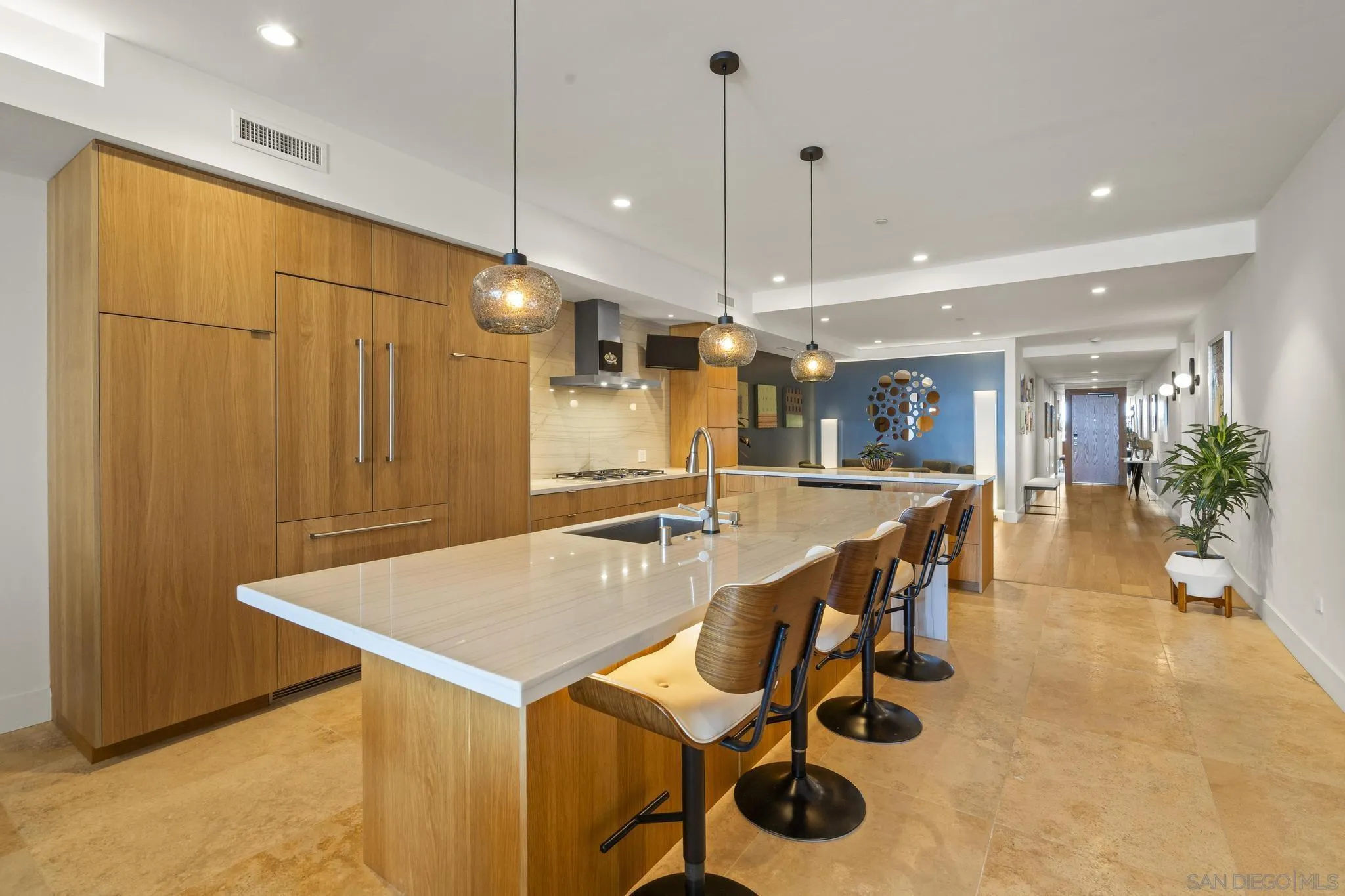Photo #12: 260016435 Listing: Photo #12