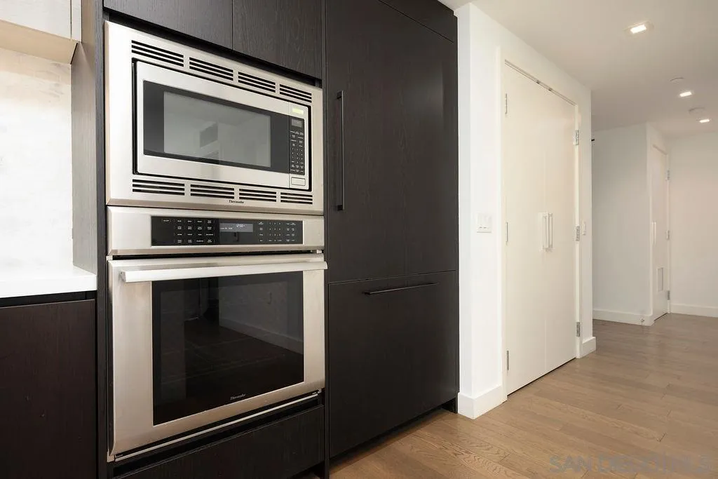 Photo #18: 260016440 Listing: Photo #18