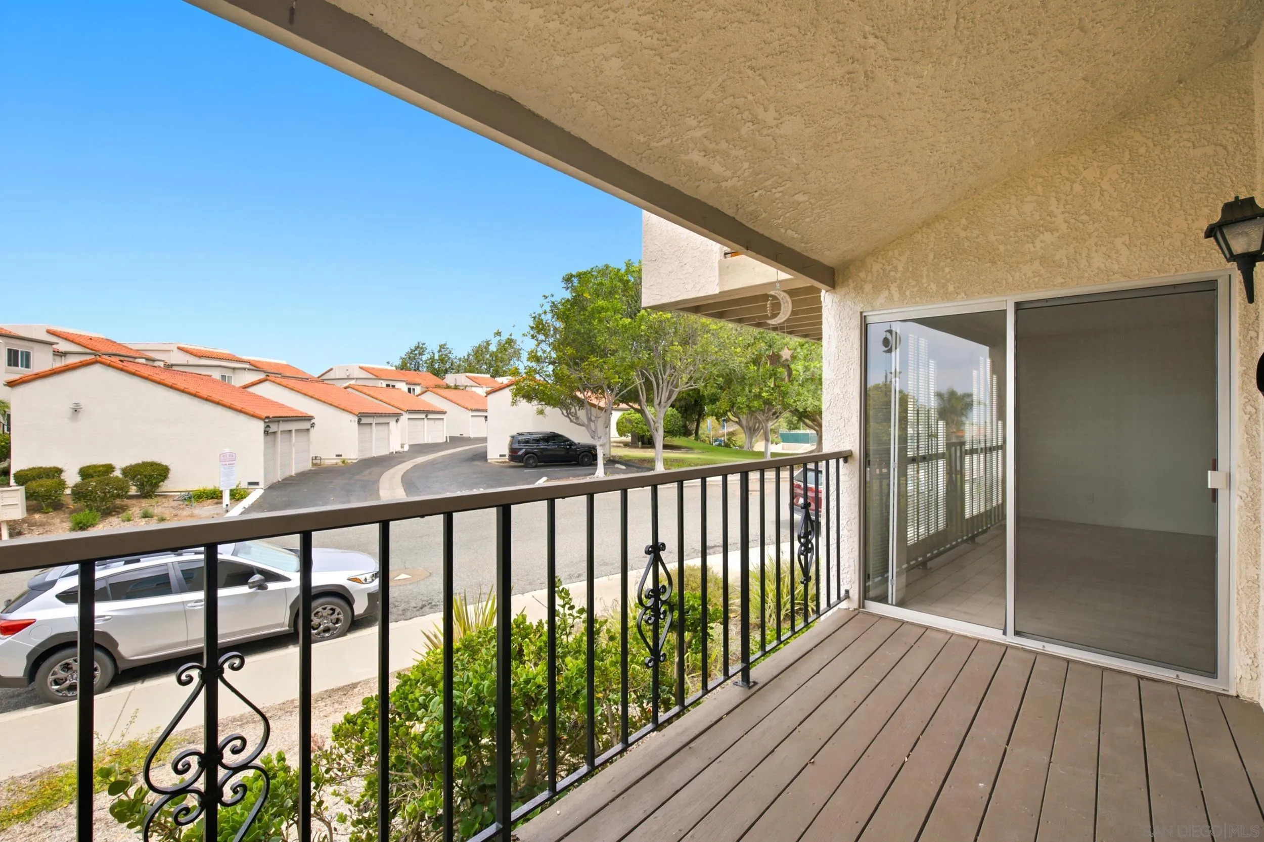 https://cdn.realtyfeed.com/cdn/127/260016441/8d6fd5429bb11096039ad9380624a978.webp