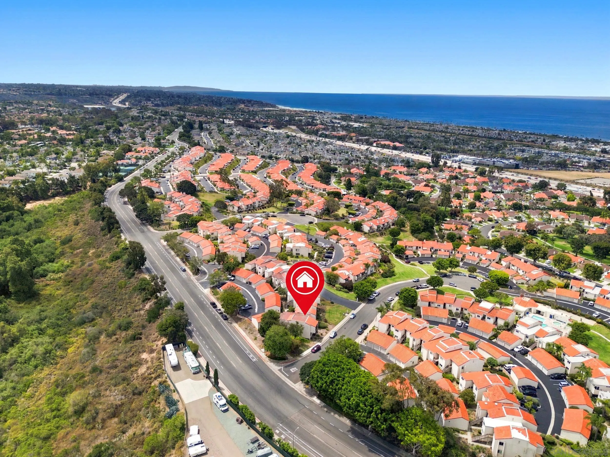 https://cdn.realtyfeed.com/cdn/127/260016441/ba3d73fb91c23feb928e5a9b56a5850d.webp