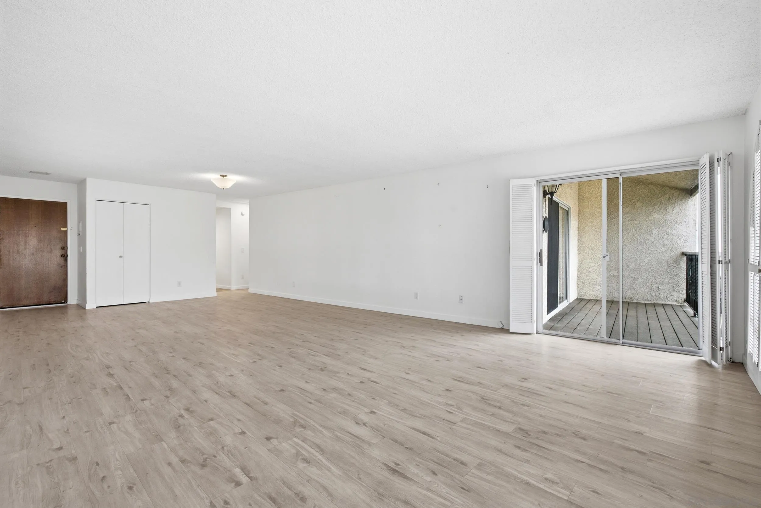 https://cdn.realtyfeed.com/cdn/127/260016441/d3fd5a6ce555dfd78724a479436d402e.webp